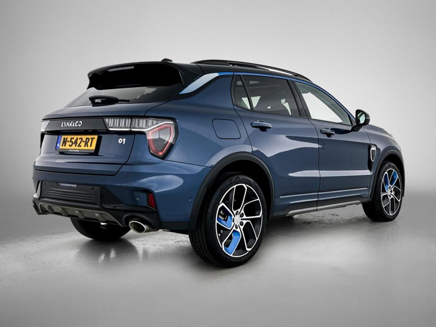Foto van Lynk&co LYNK & Co 01