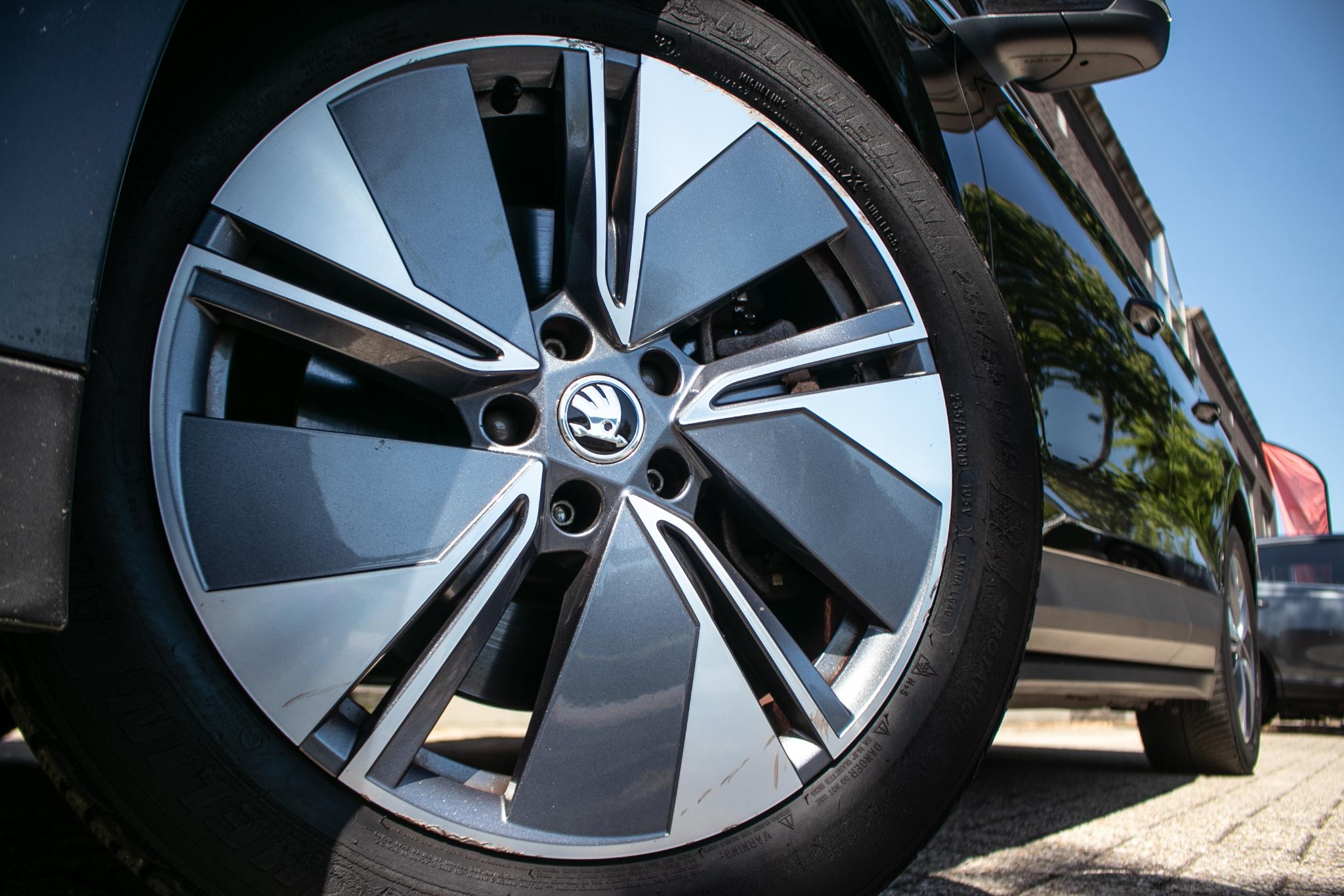 Foto van Skoda Enyaq 80