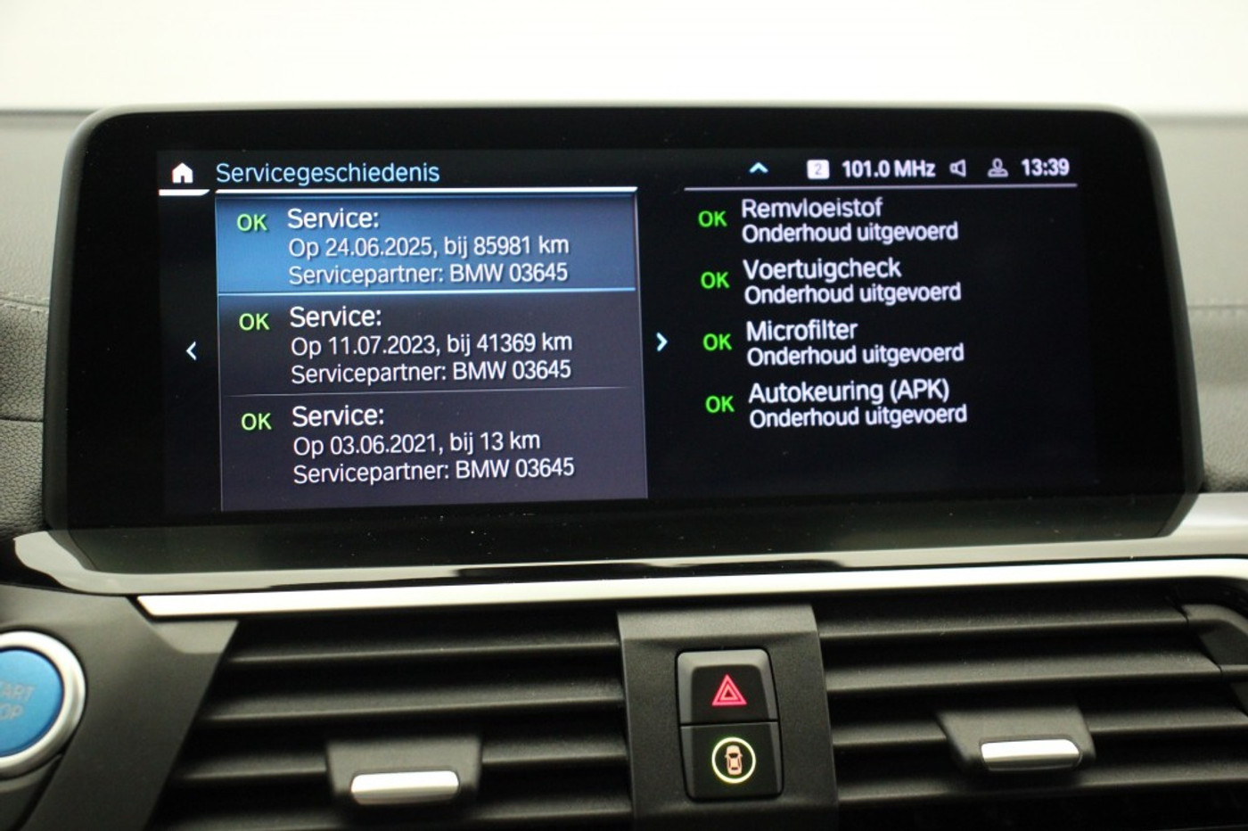 Foto van BMW Ix3