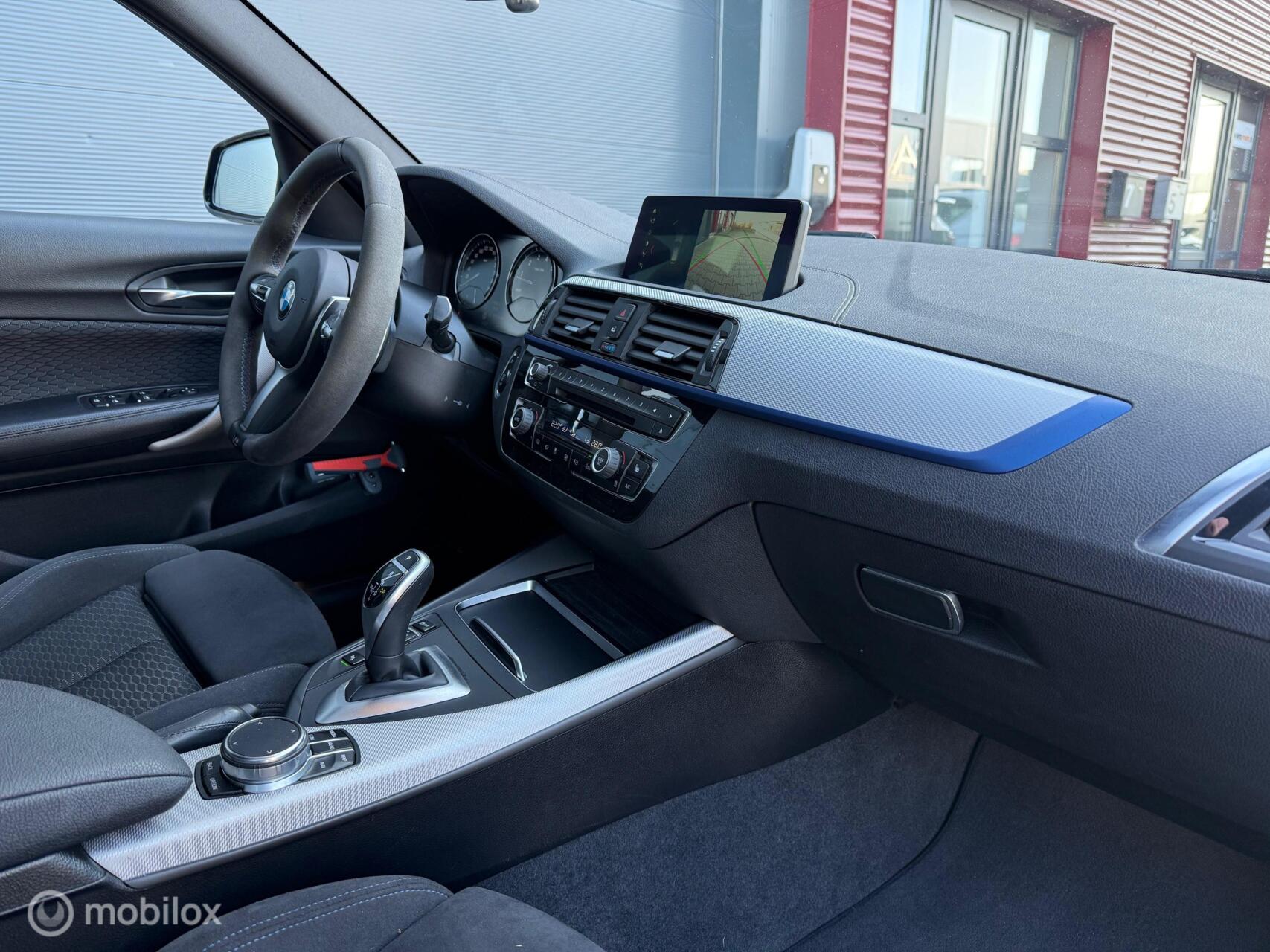 Foto van BMW M140i xDrive