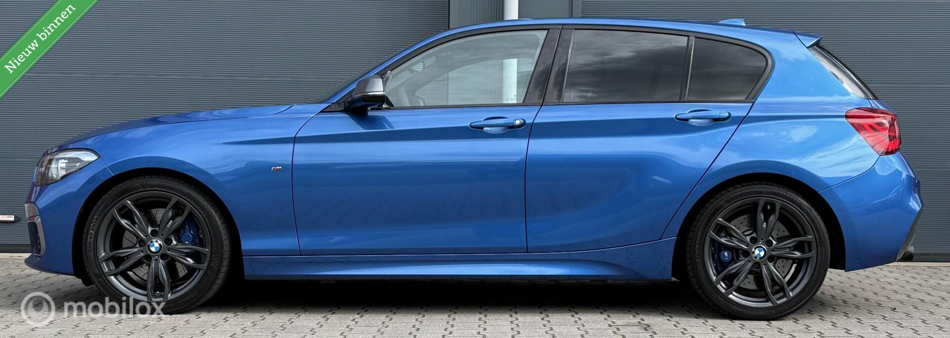 Foto van BMW M140i xDrive
