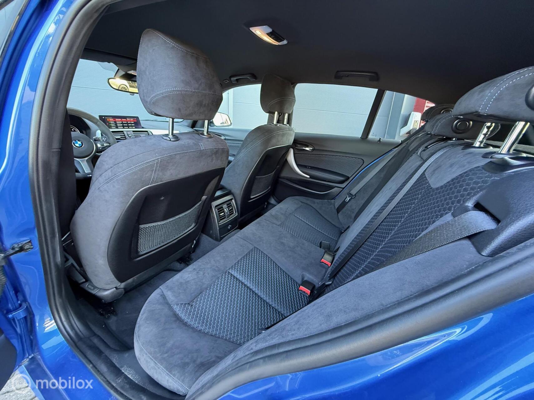 Foto van BMW M140i xDrive