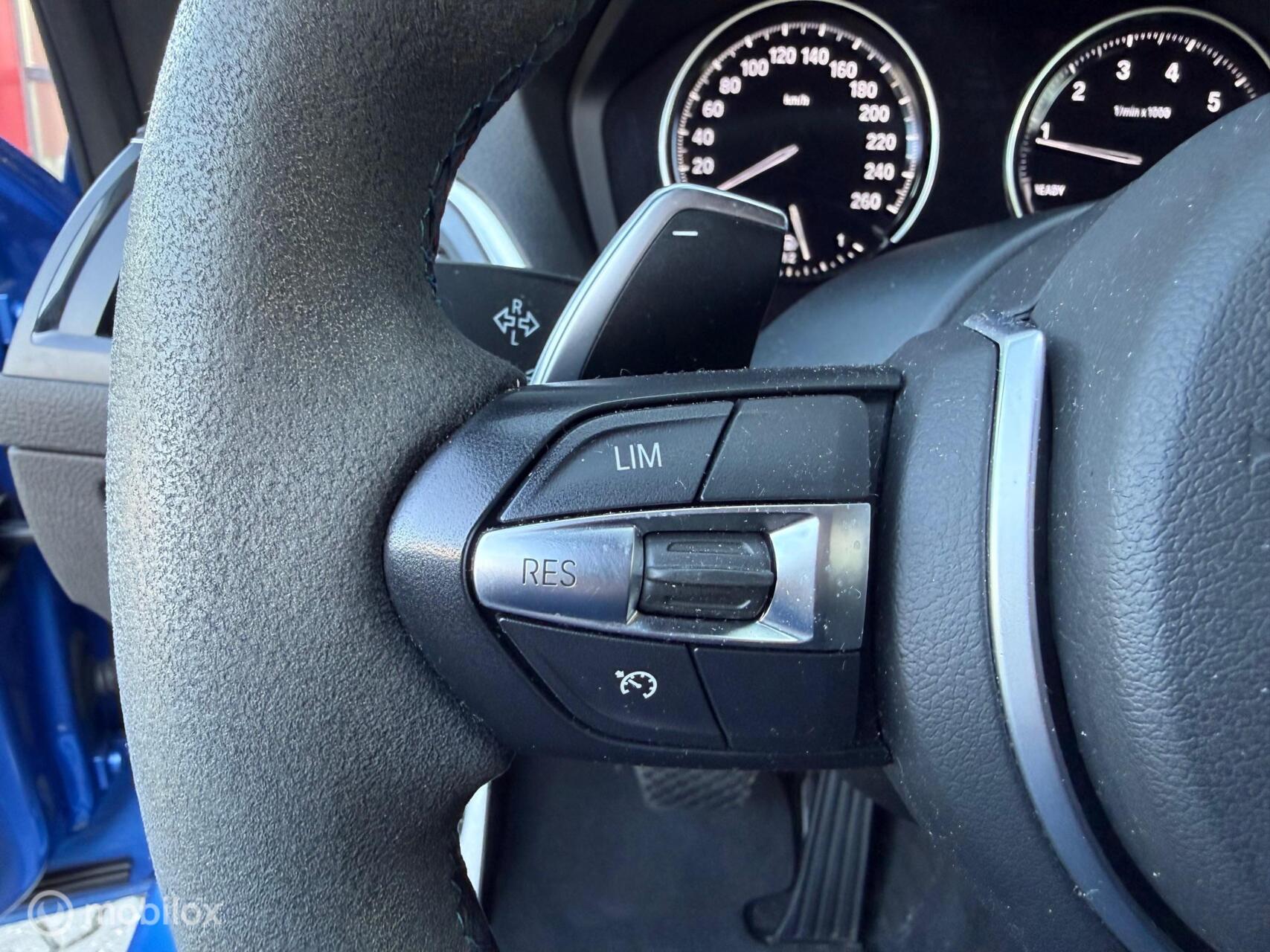 Foto van BMW M140i xDrive