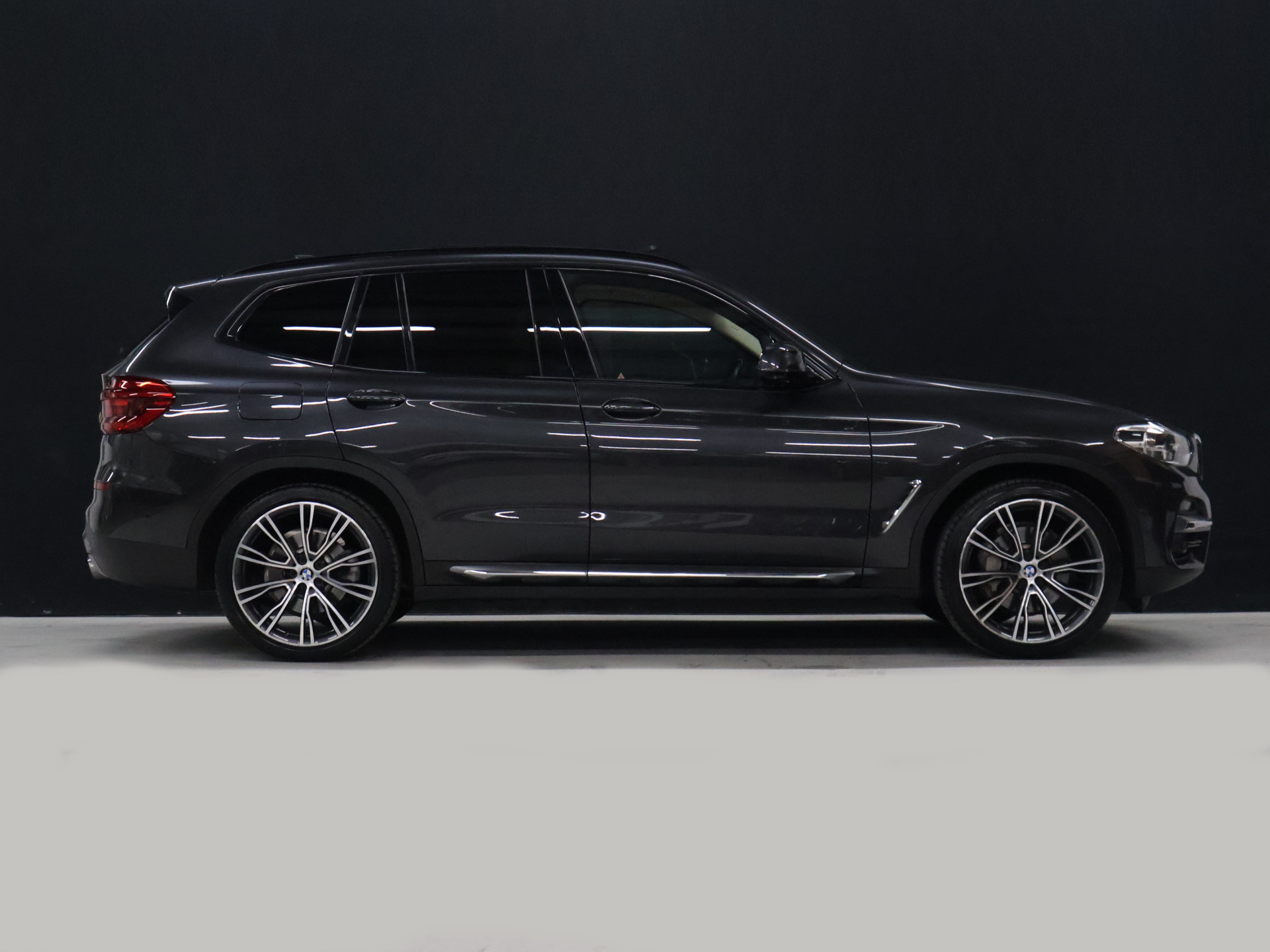 Foto van BMW X3 Xdrive30e