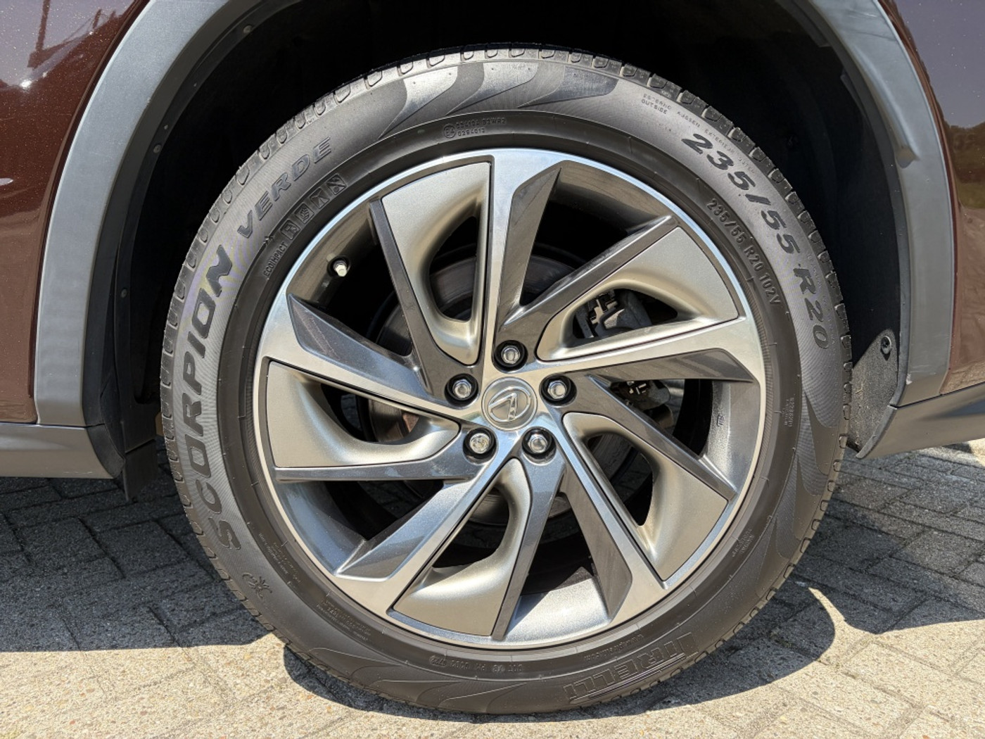 Foto van Lexus Lexus Rx450h