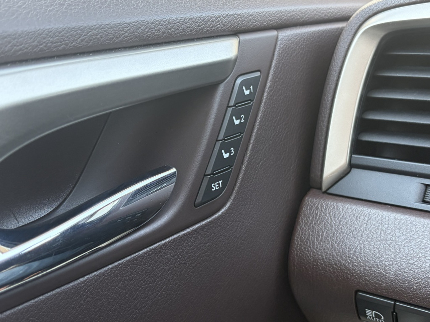 Foto van Lexus Lexus Rx450h
