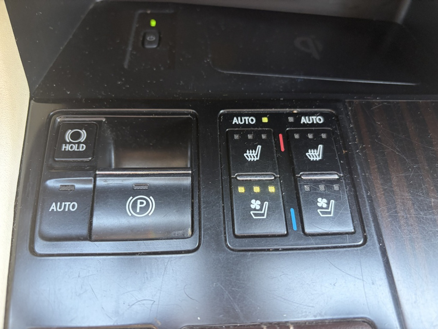 Foto van Lexus Lexus Rx450h
