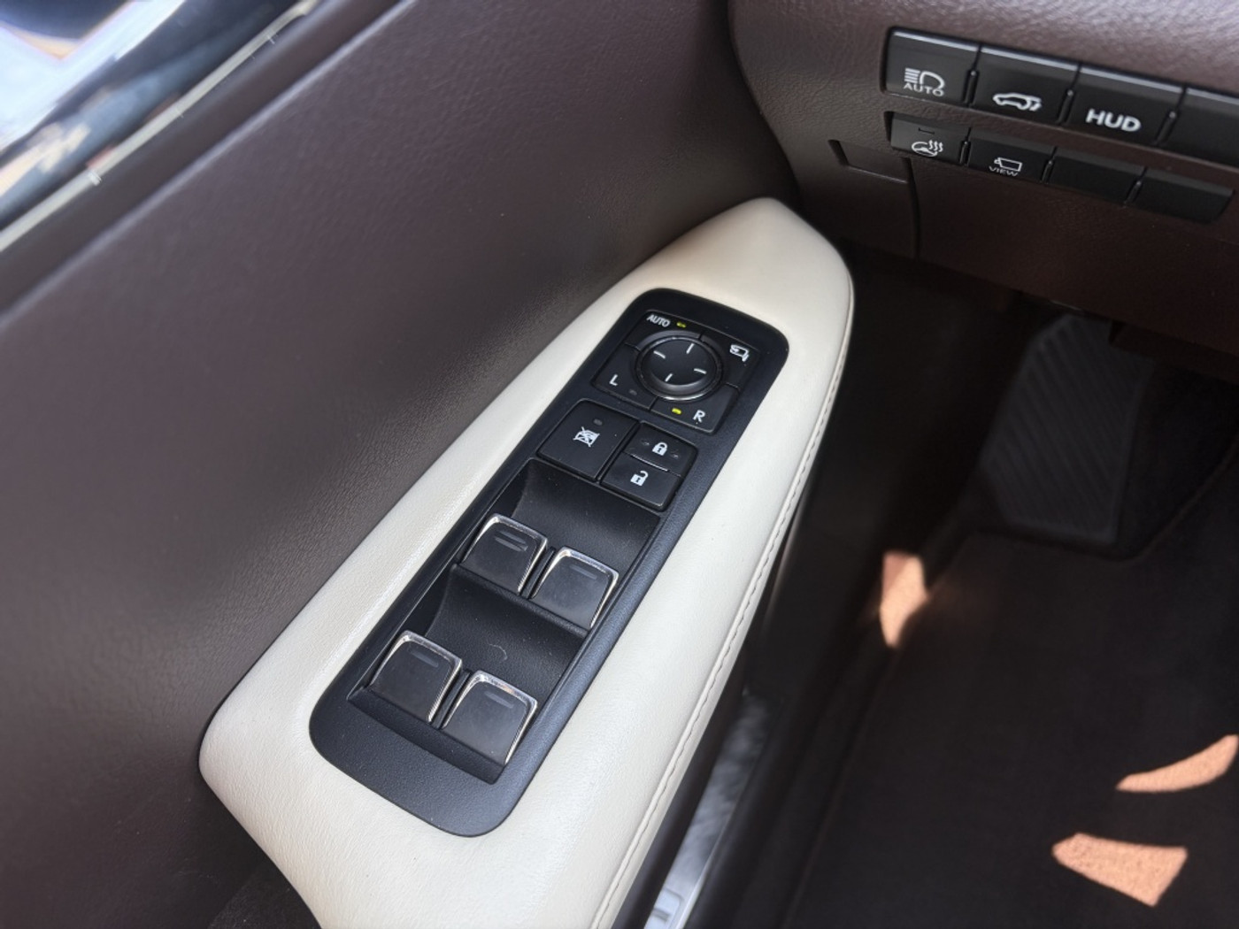 Foto van Lexus Lexus Rx450h