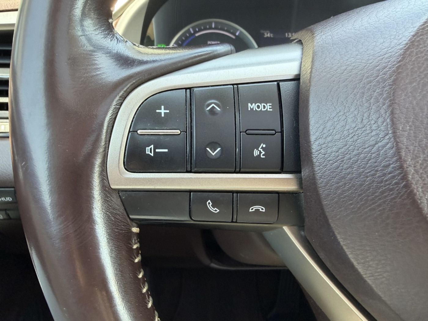 Foto van Lexus Lexus Rx450h