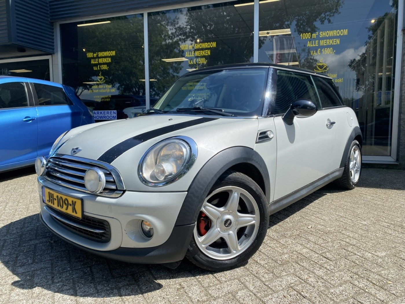 Mini Cooper D 1.6 Cooper D / AIRCO / LMV / 2011 - voorkant