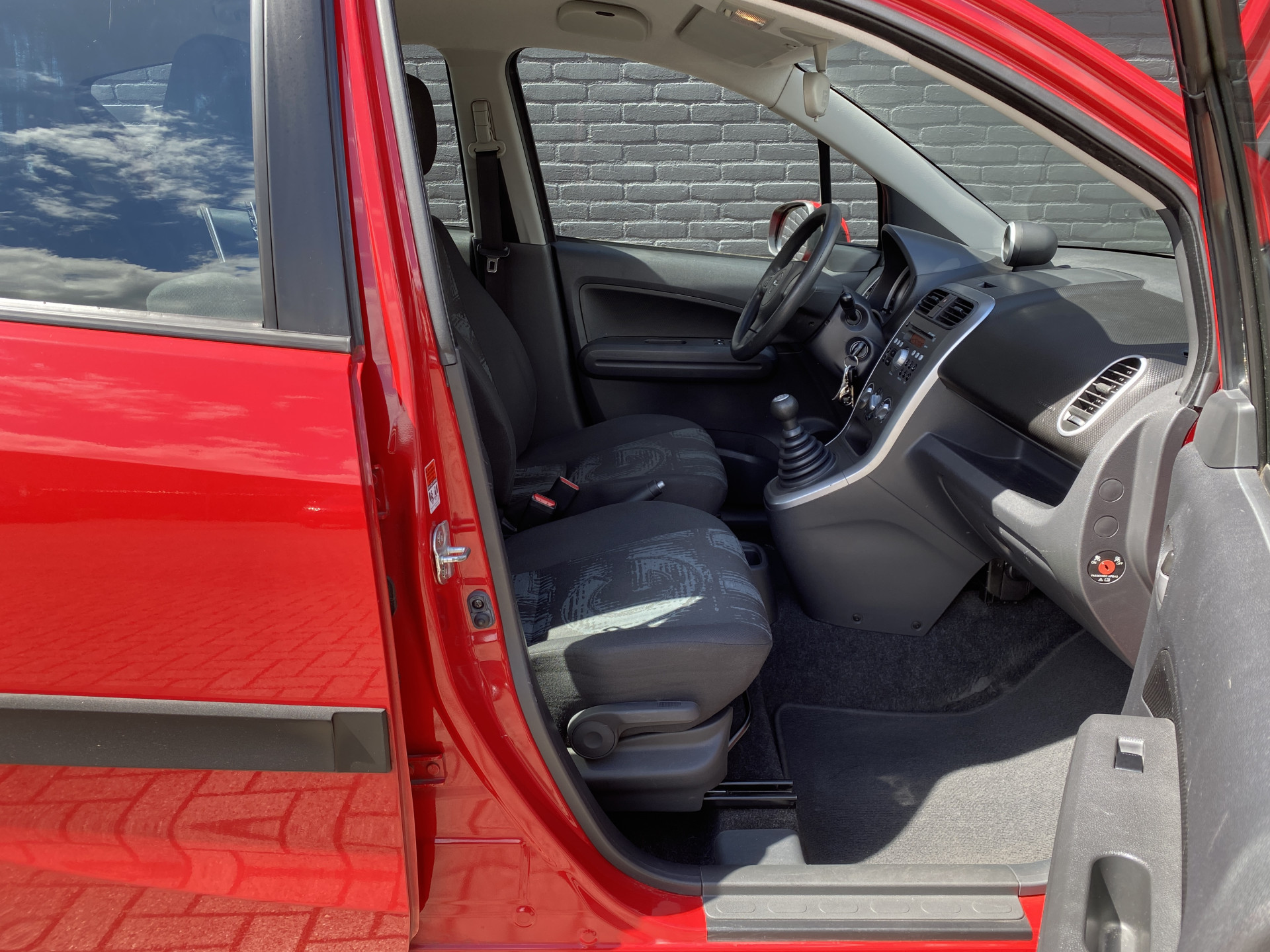 Foto van Opel Agila