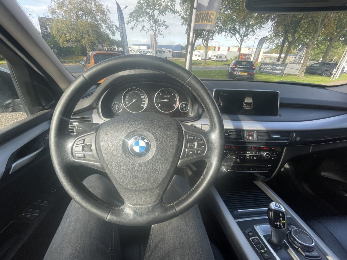 Foto van BMW X5 Xdrive30d