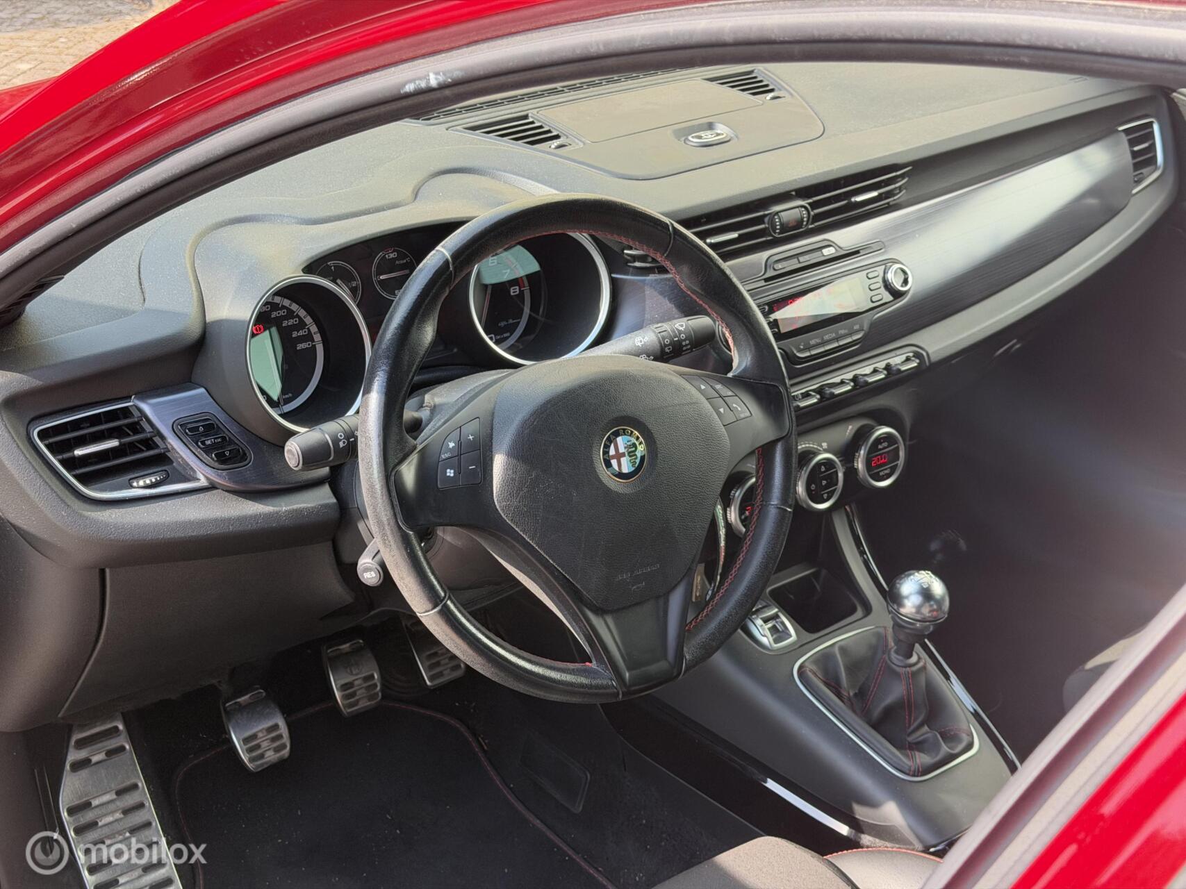 Foto van Alfa Romeo Alfa Giulietta