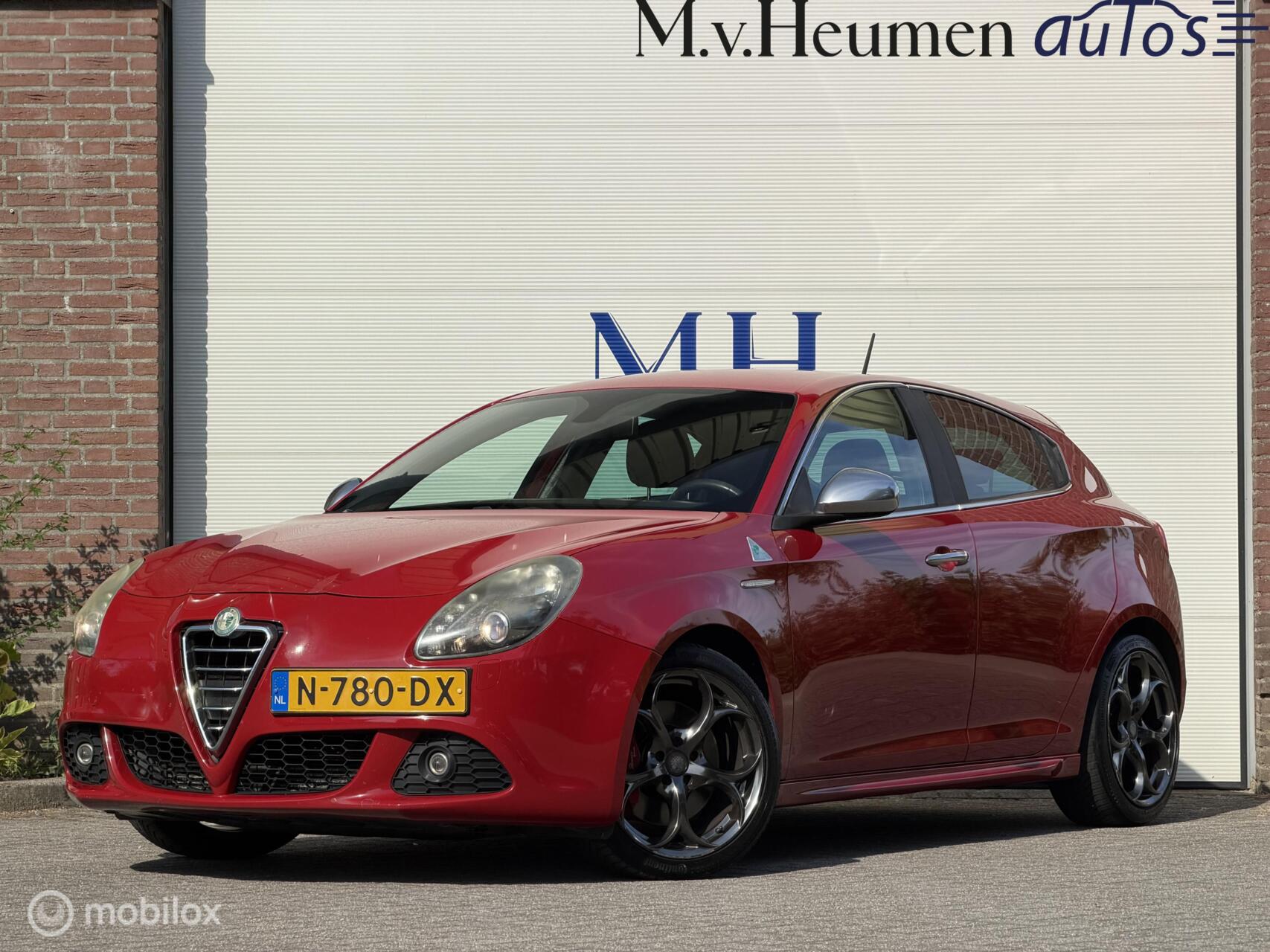 Alfa Romeo Alfa Giulietta 1.7 TBi Quadrifoglio Verde 236PK  Climate Cruise Sportuitlaat 2012 - voorkant