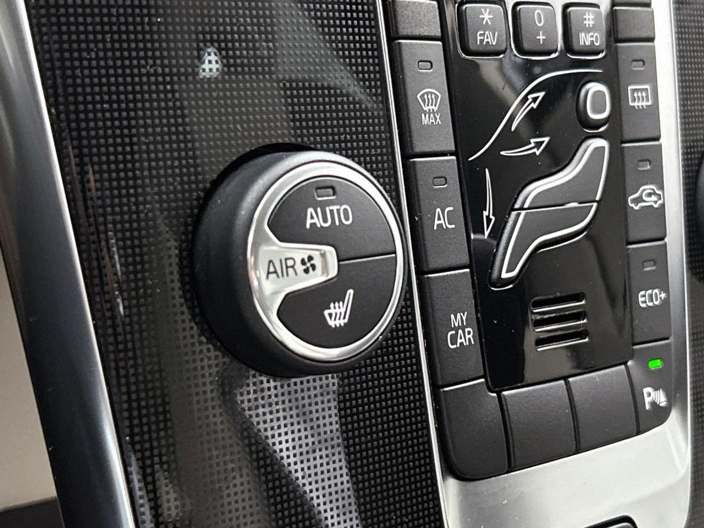Foto van Volvo V40 Cross Country