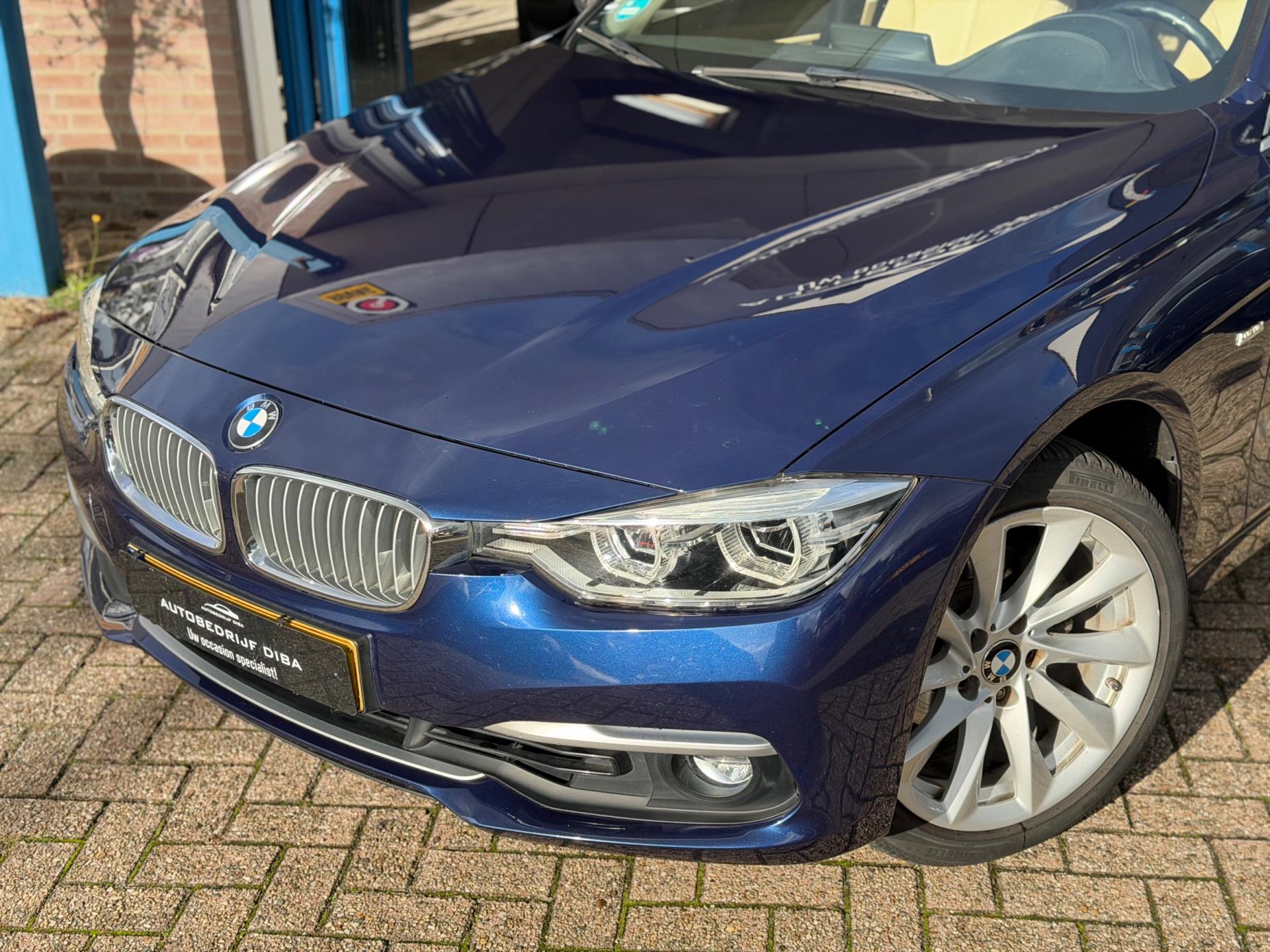 Foto van BMW 320i