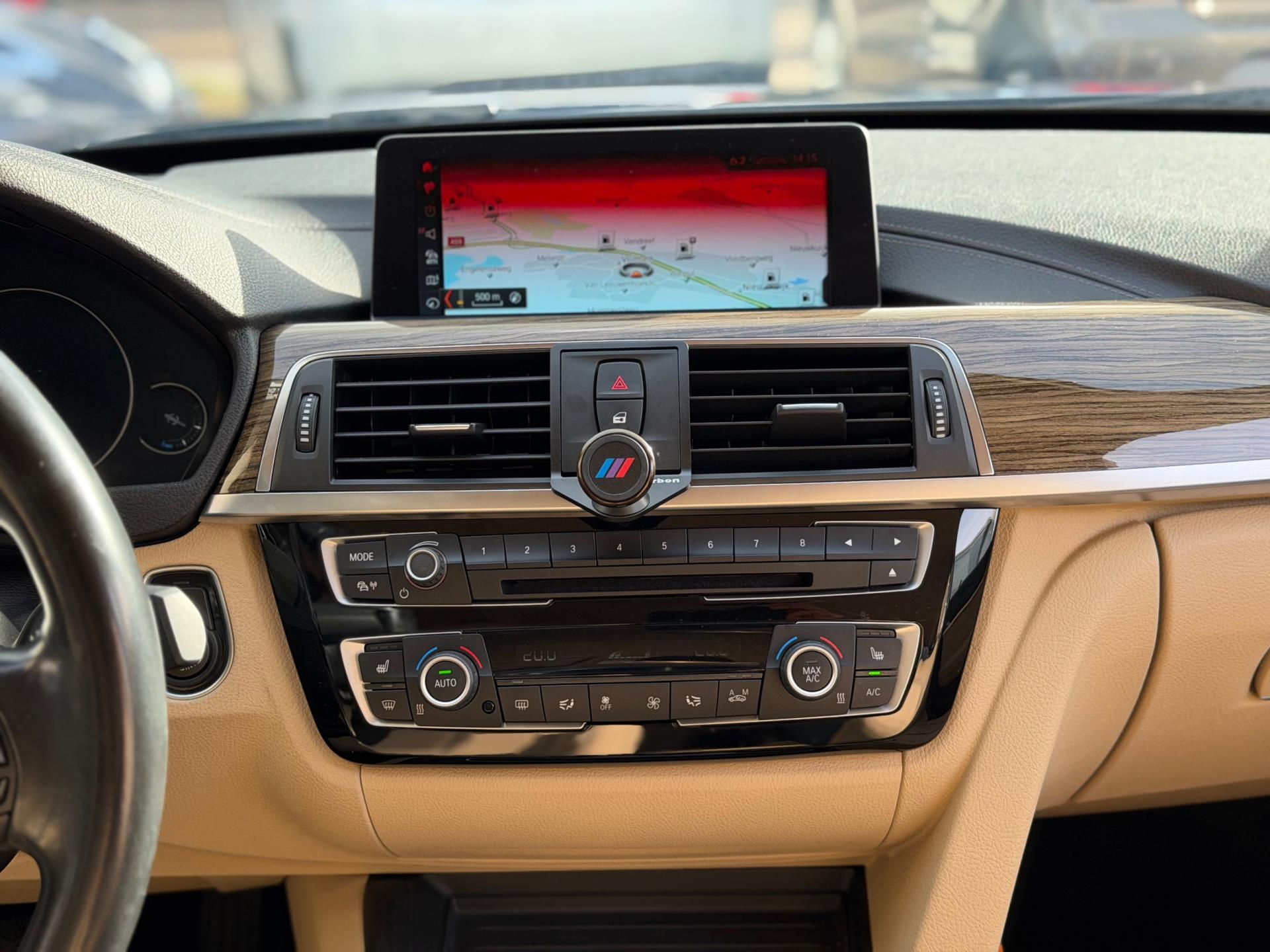 Foto van BMW 320i