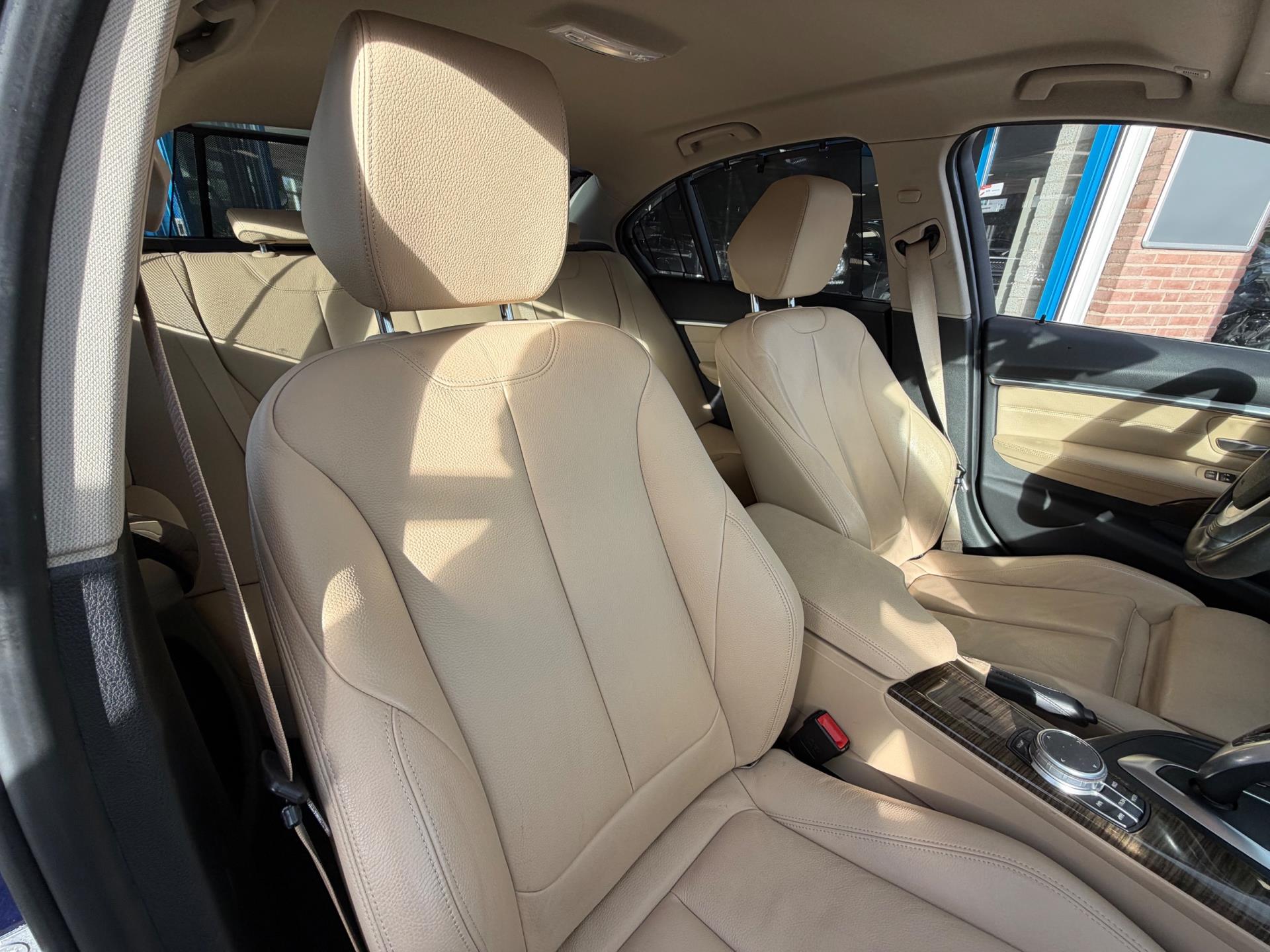Foto van BMW 320i