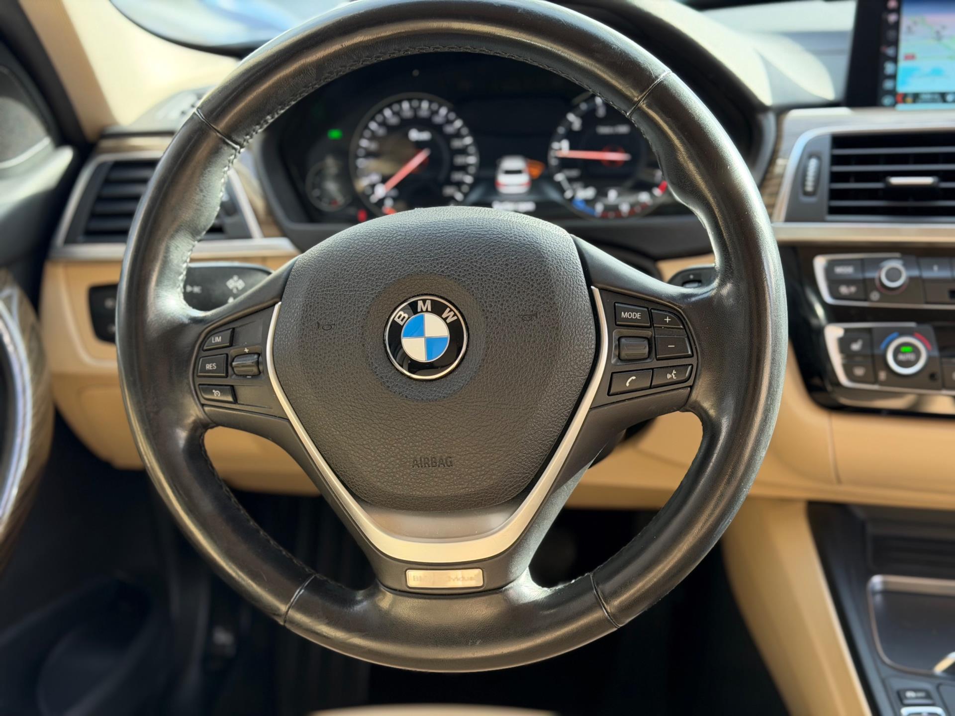 Foto van BMW 320i