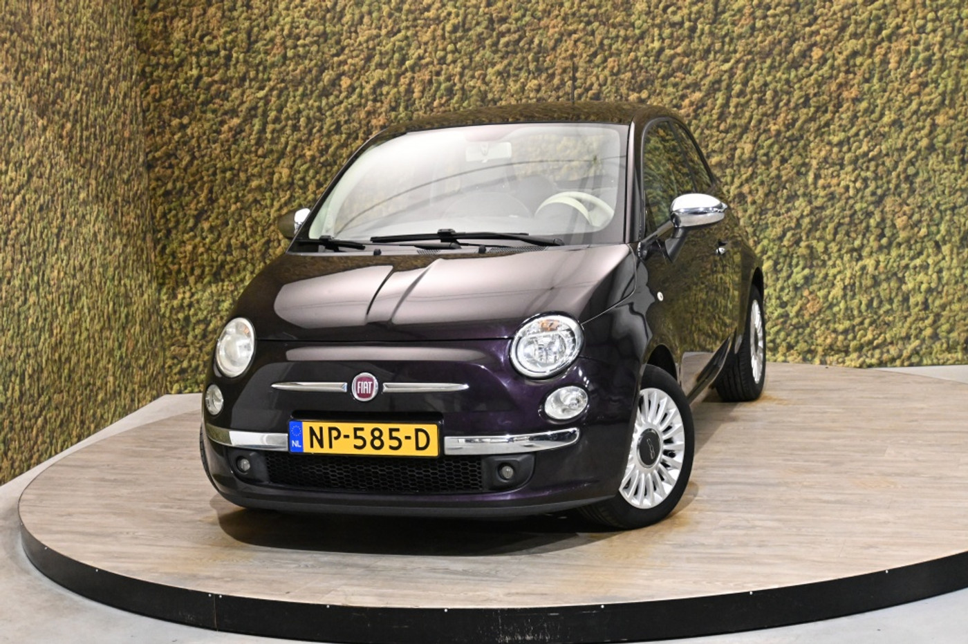 Fiat 500 1.2 Lounge 2014 - voorkant