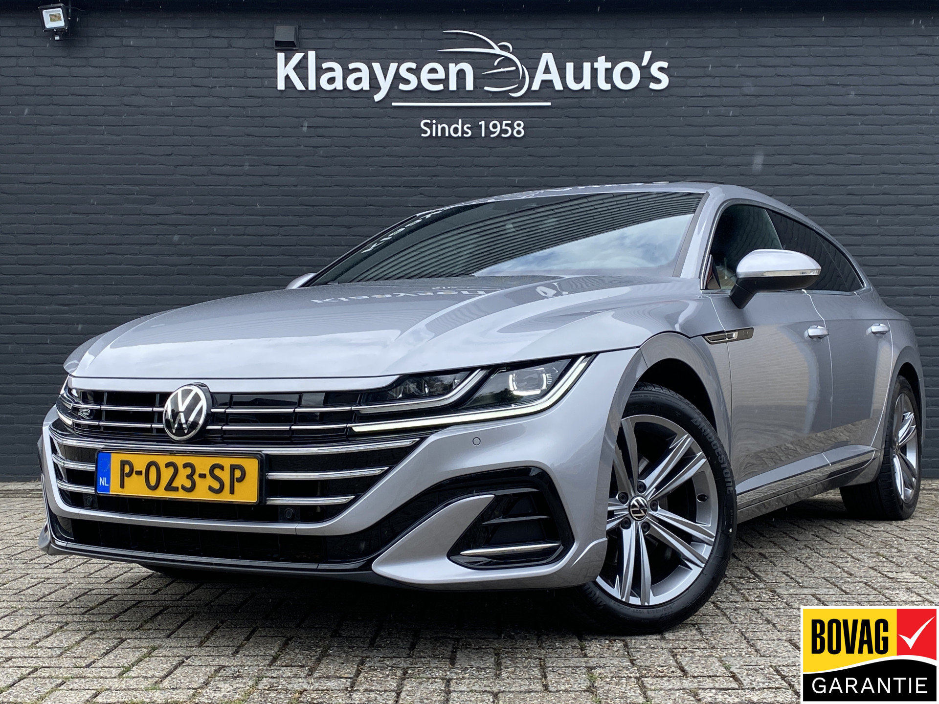 Volkswagen Arteon 1.4 TSI eHybrid R-Line | 1e eigenaar | dealer onderh. | panoramadak | trekhaak | virtual cockpit | BTW 2022 - voorkant
