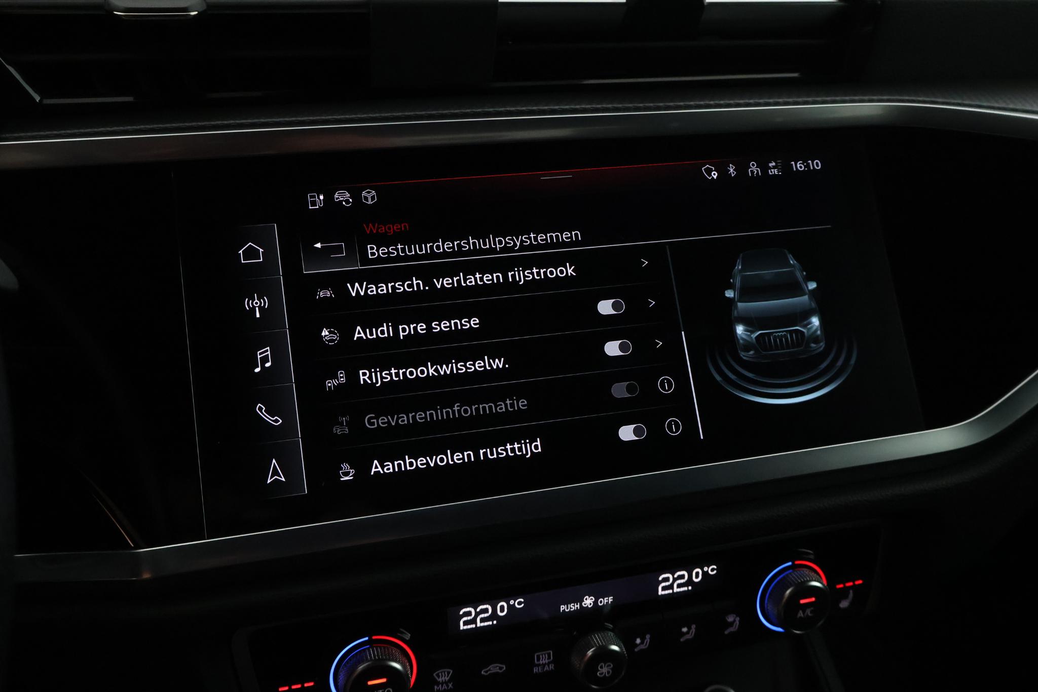 Foto van Audi Q3 E-tron