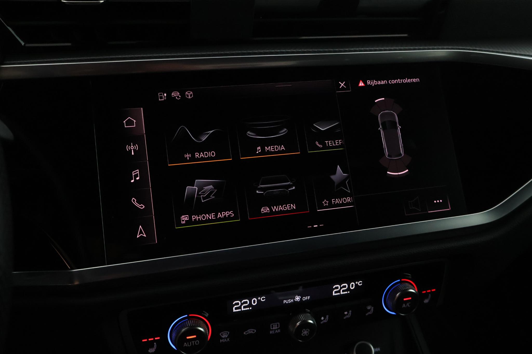 Foto van Audi Q3 E-tron