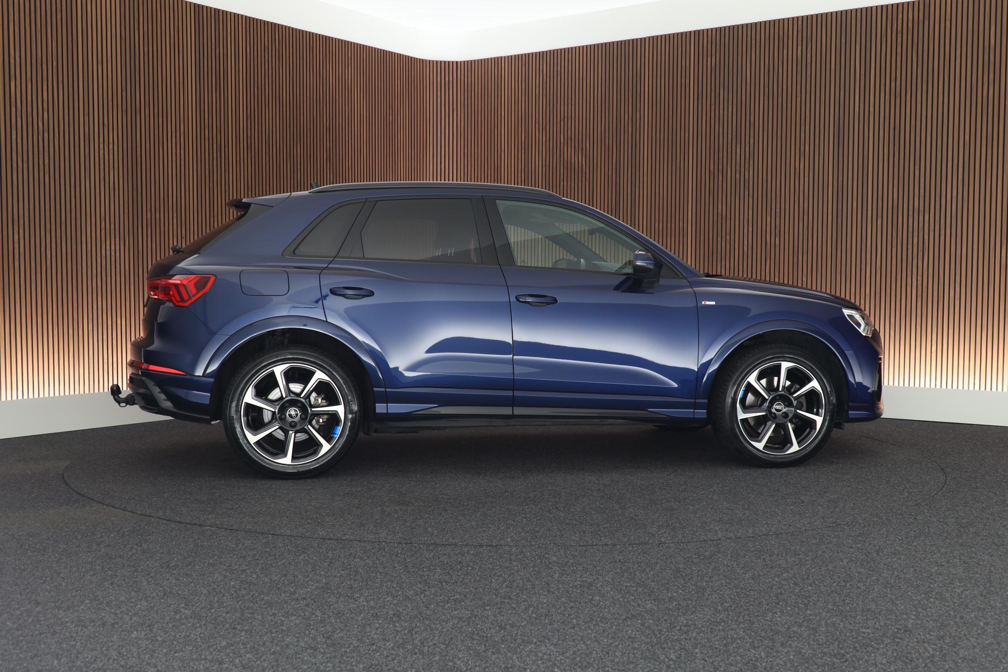 Foto van Audi Q3 E-tron