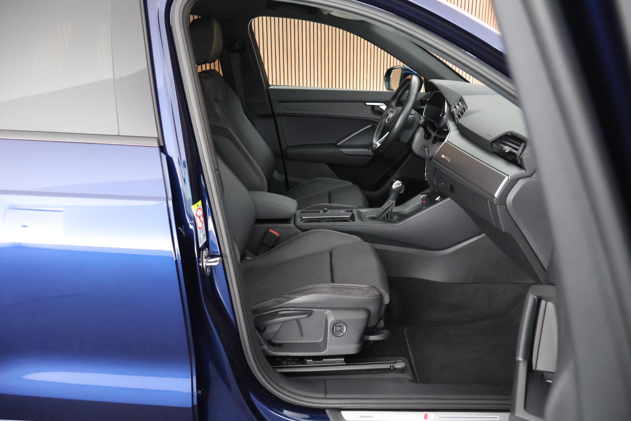 Foto van Audi Q3 E-tron