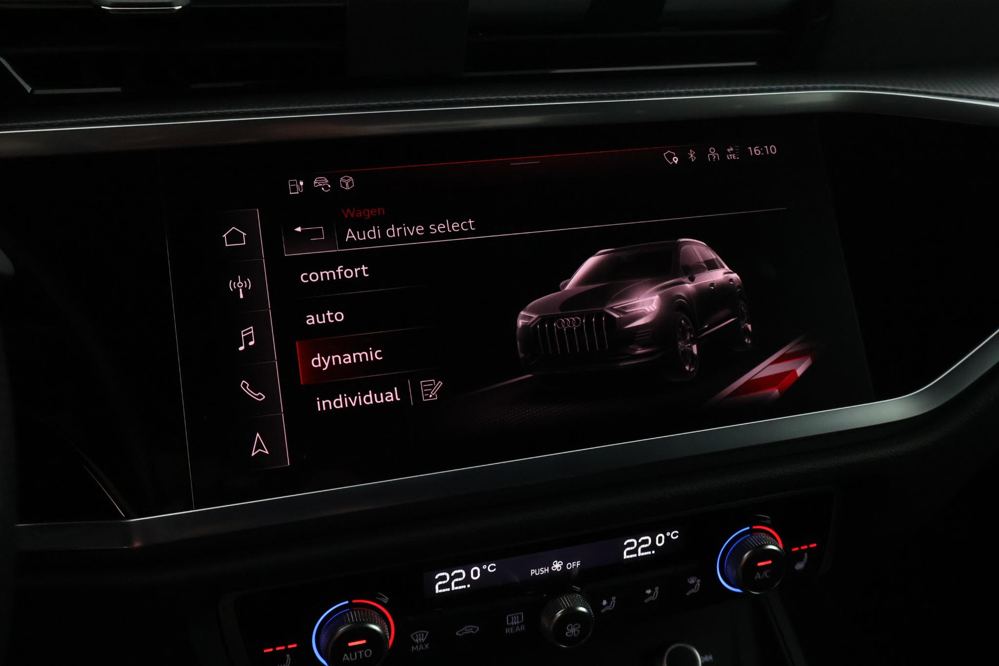 Foto van Audi Q3 E-tron