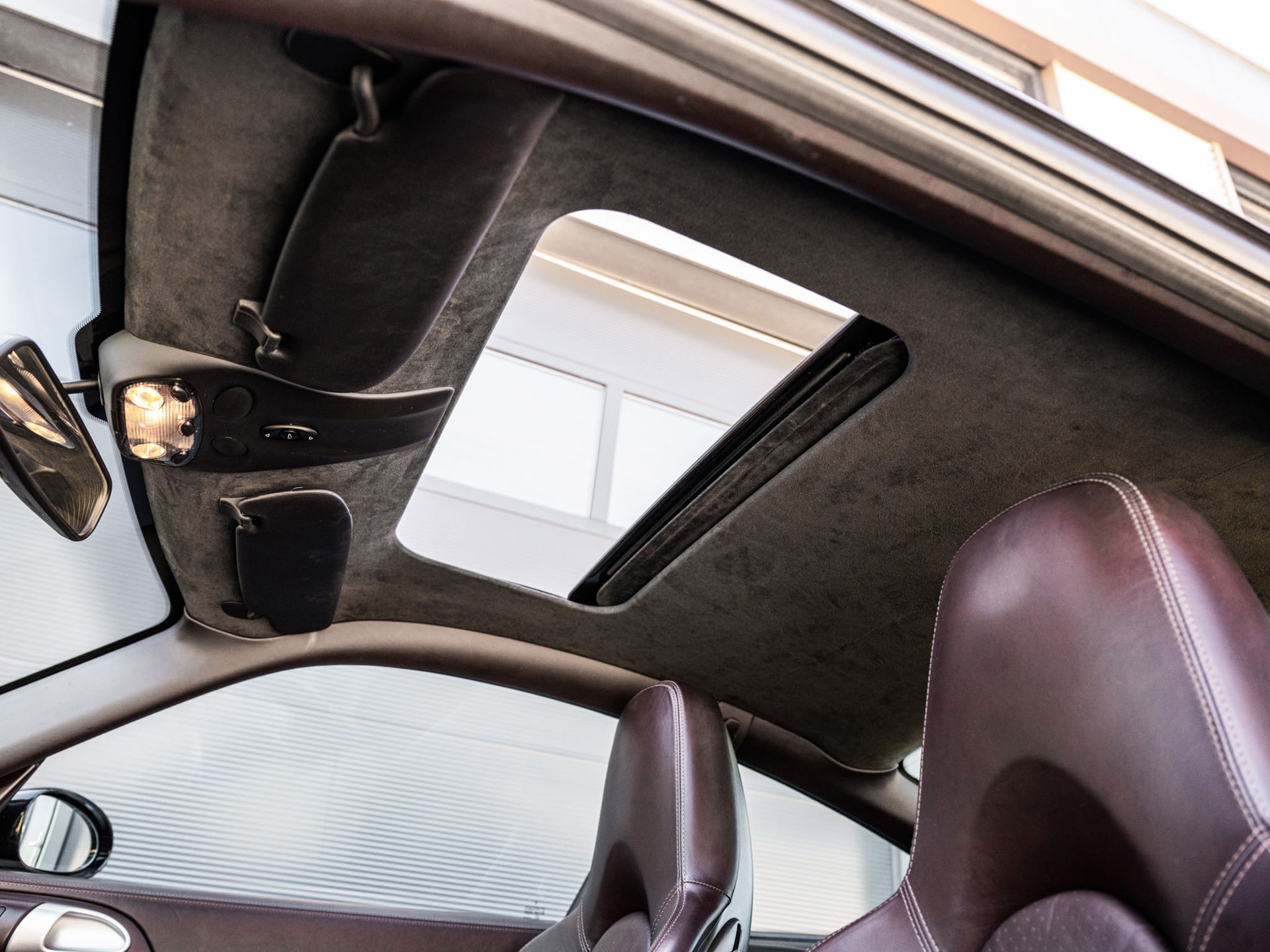Foto van Porsche 911 Carrera