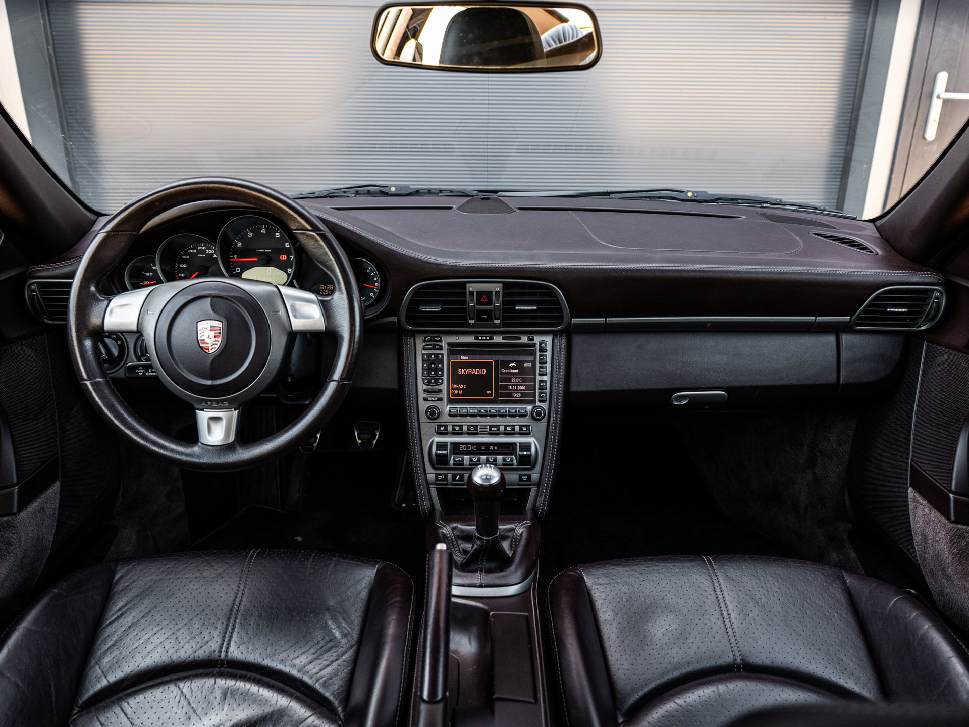 Foto van Porsche 911 Carrera