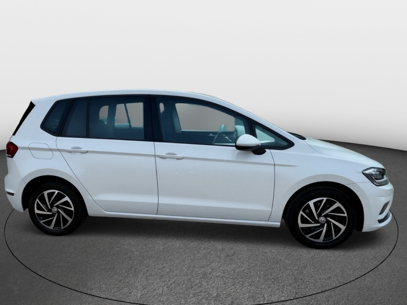 Foto van Volkswagen Golf Sportsvan