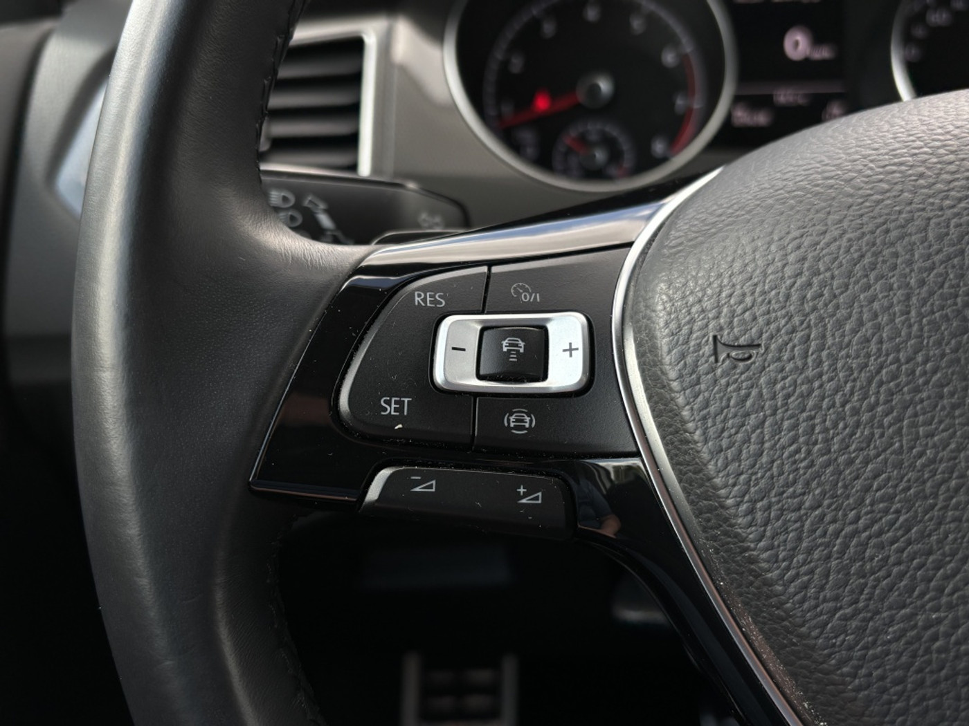 Foto van Volkswagen Golf Sportsvan