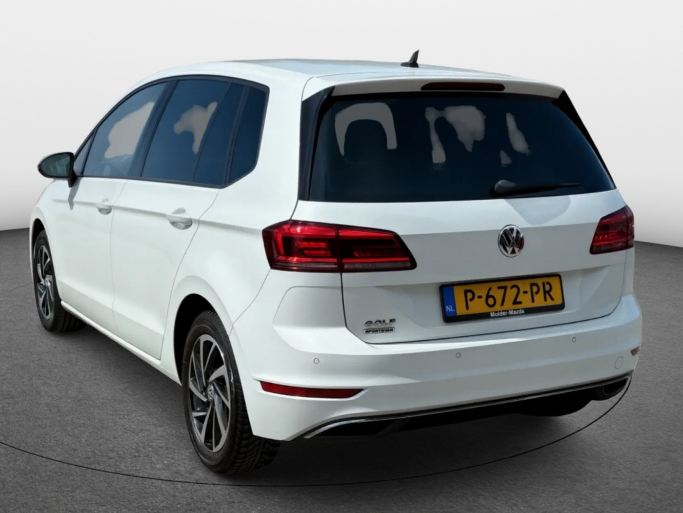 Foto van Volkswagen Golf Sportsvan