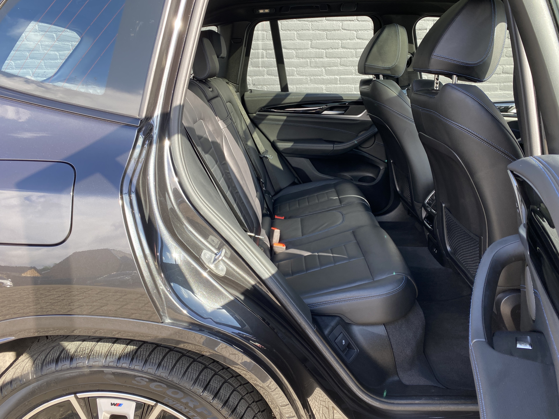 Foto van BMW Ix3
