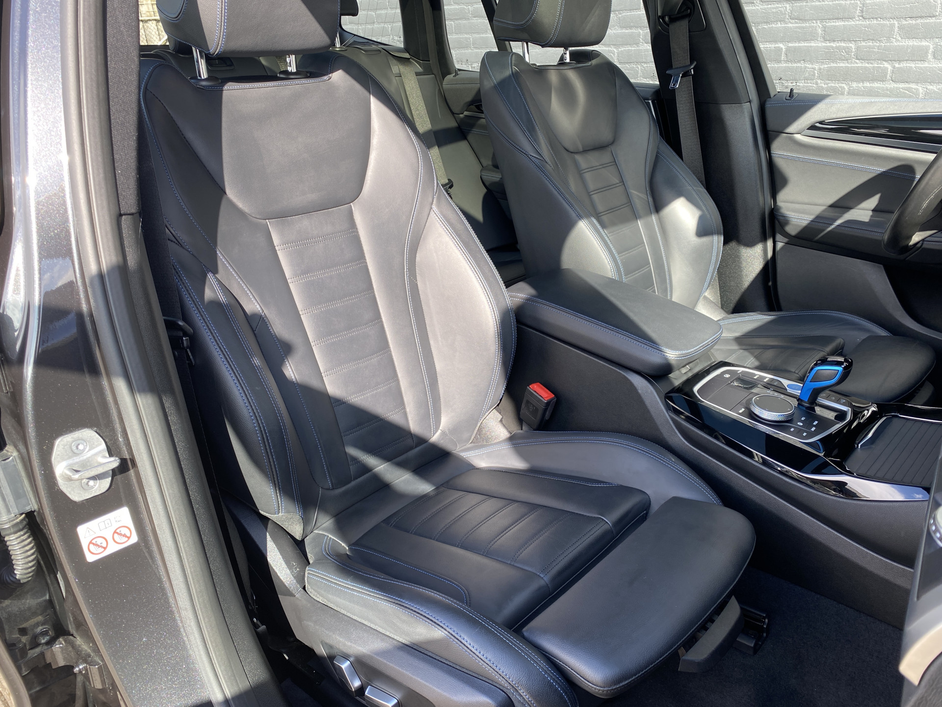 Foto van BMW Ix3