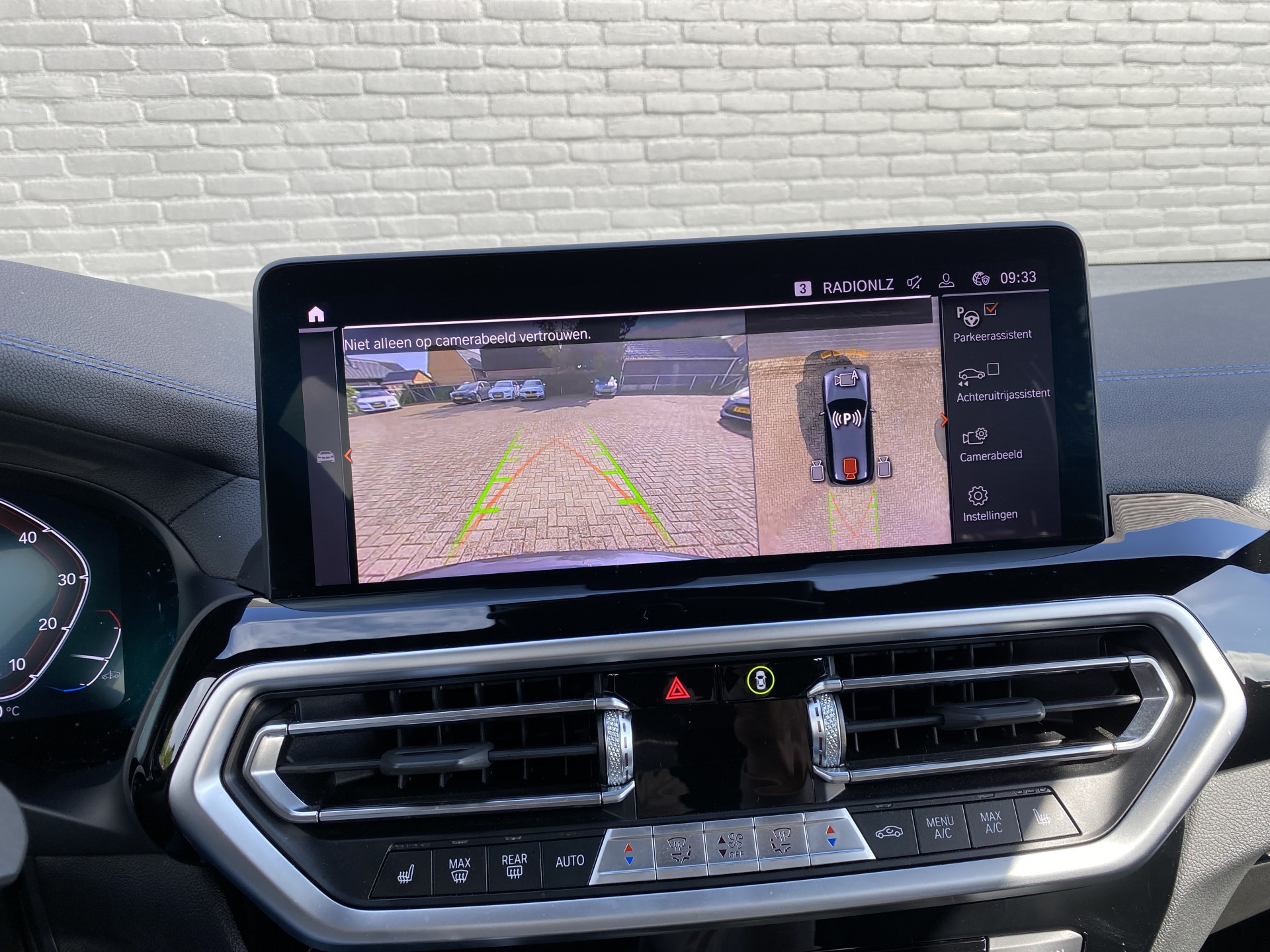 Foto van BMW Ix3