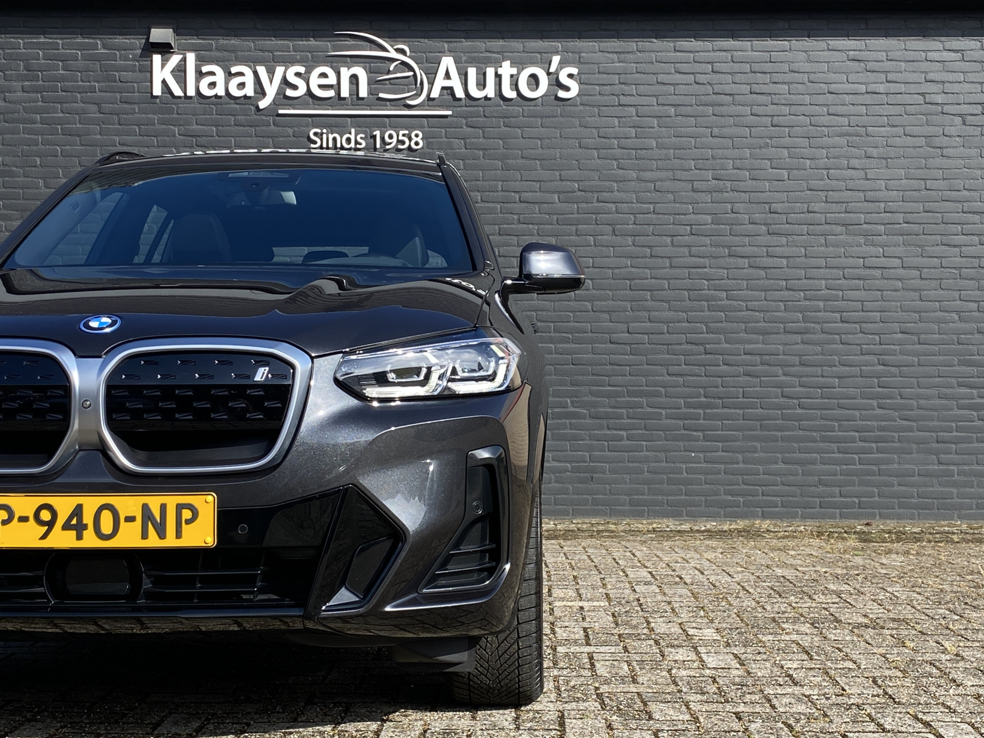 Foto van BMW Ix3