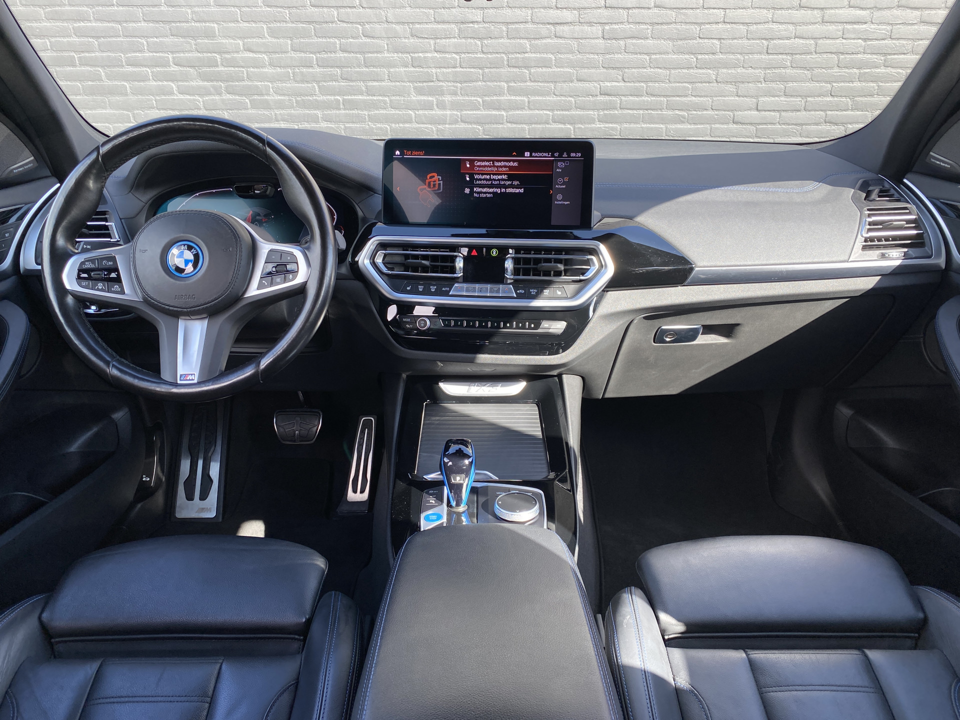 Foto van BMW Ix3