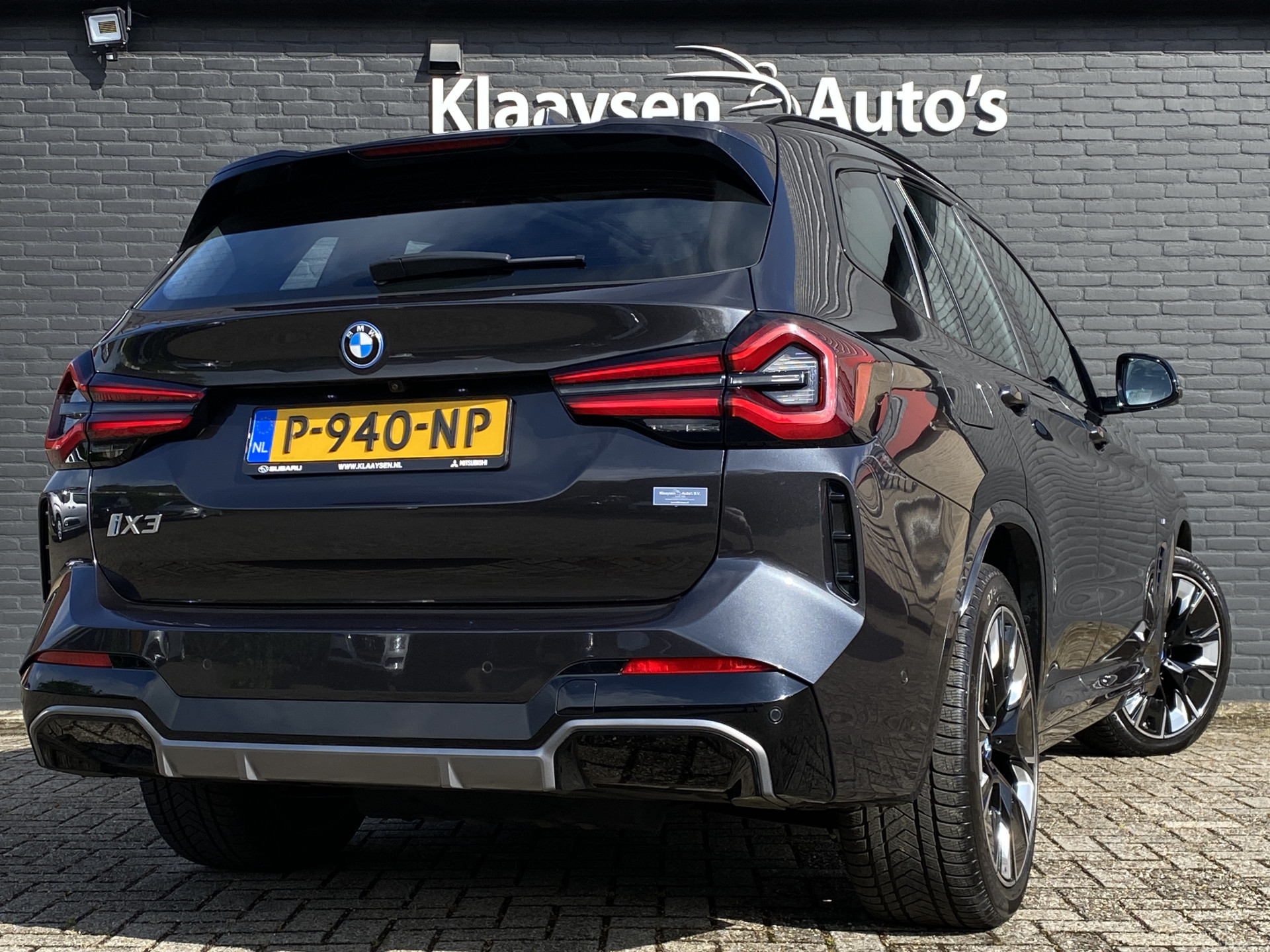 Foto van BMW Ix3