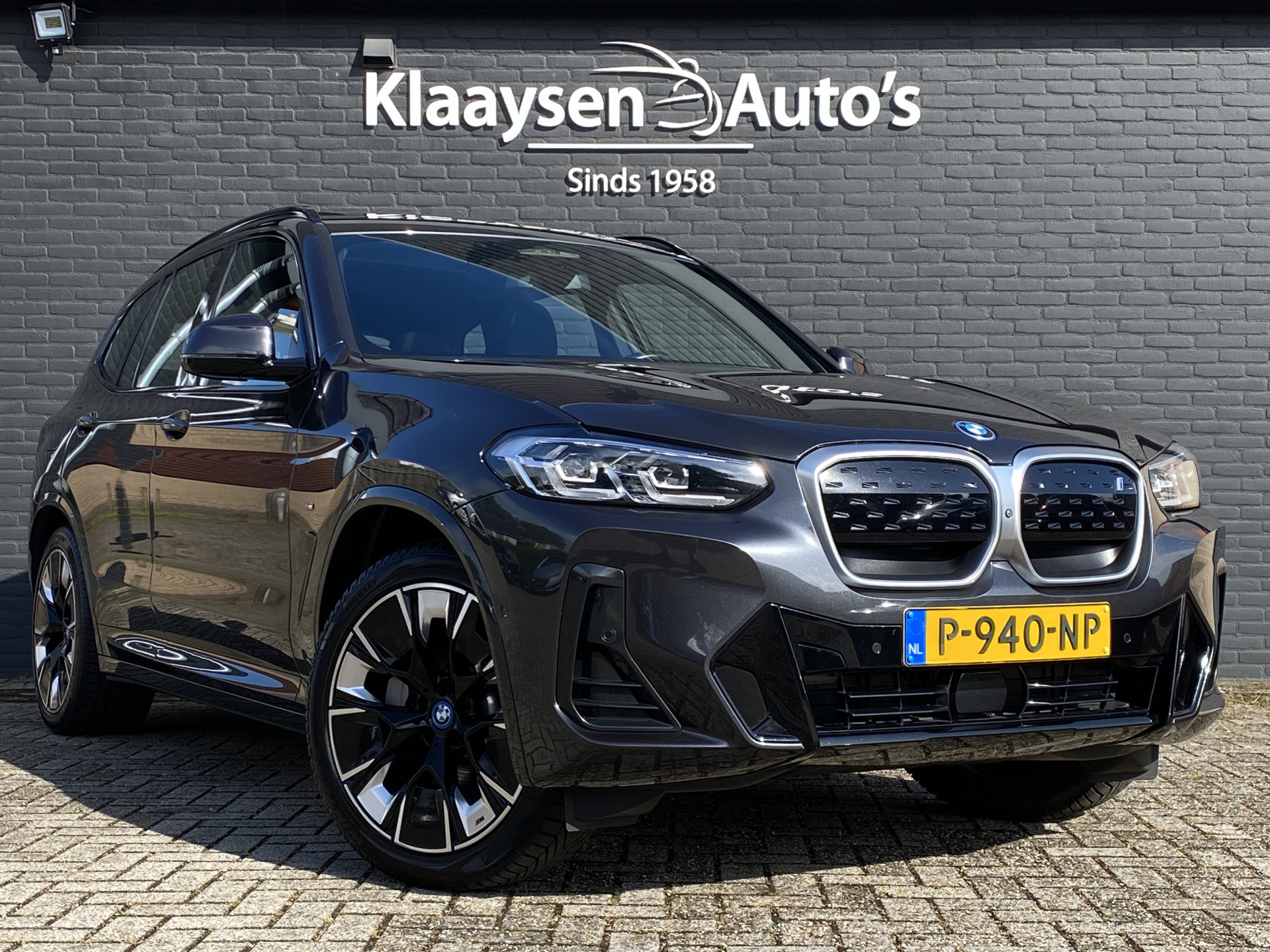 Foto van BMW Ix3
