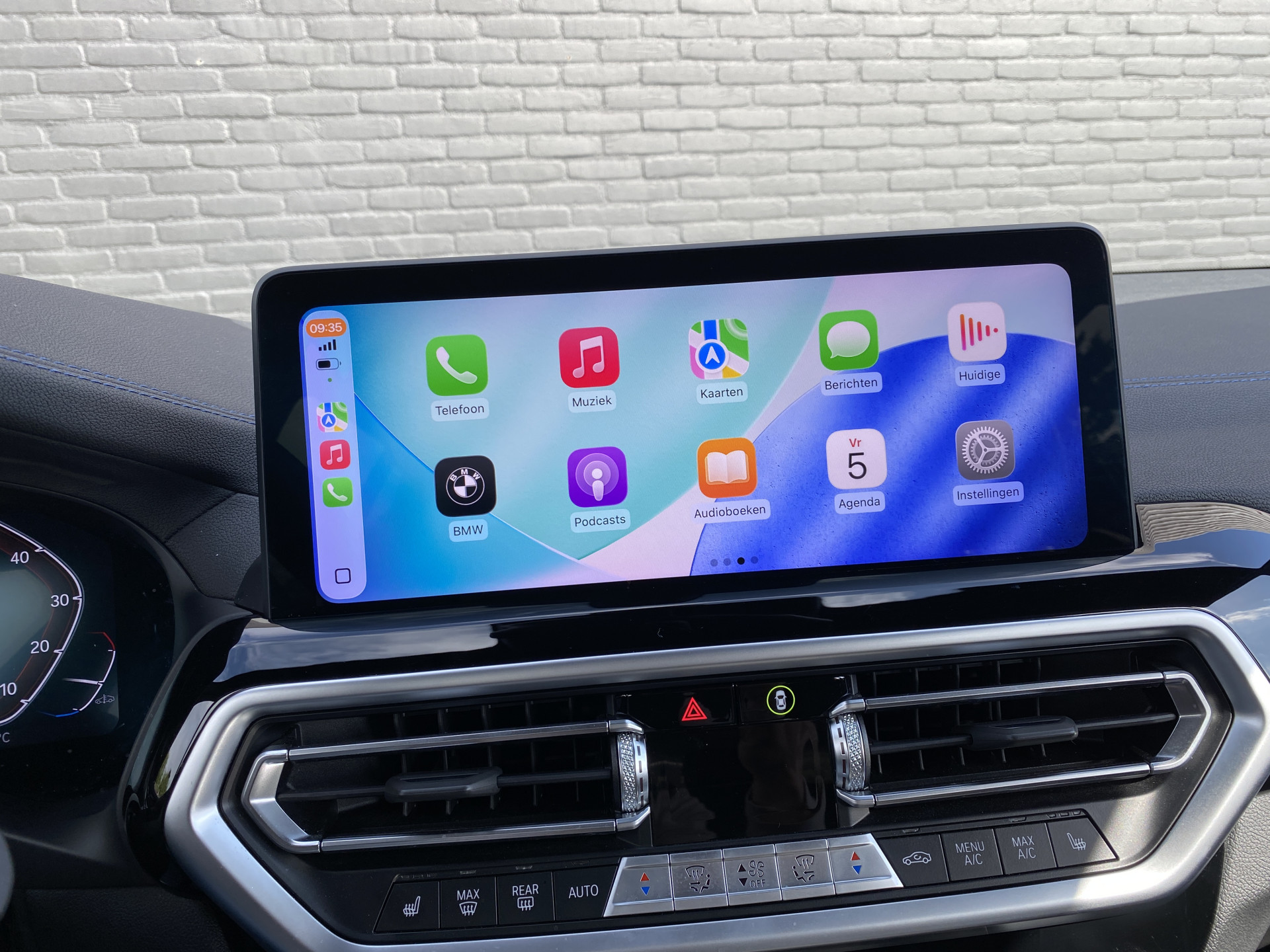 Foto van BMW Ix3