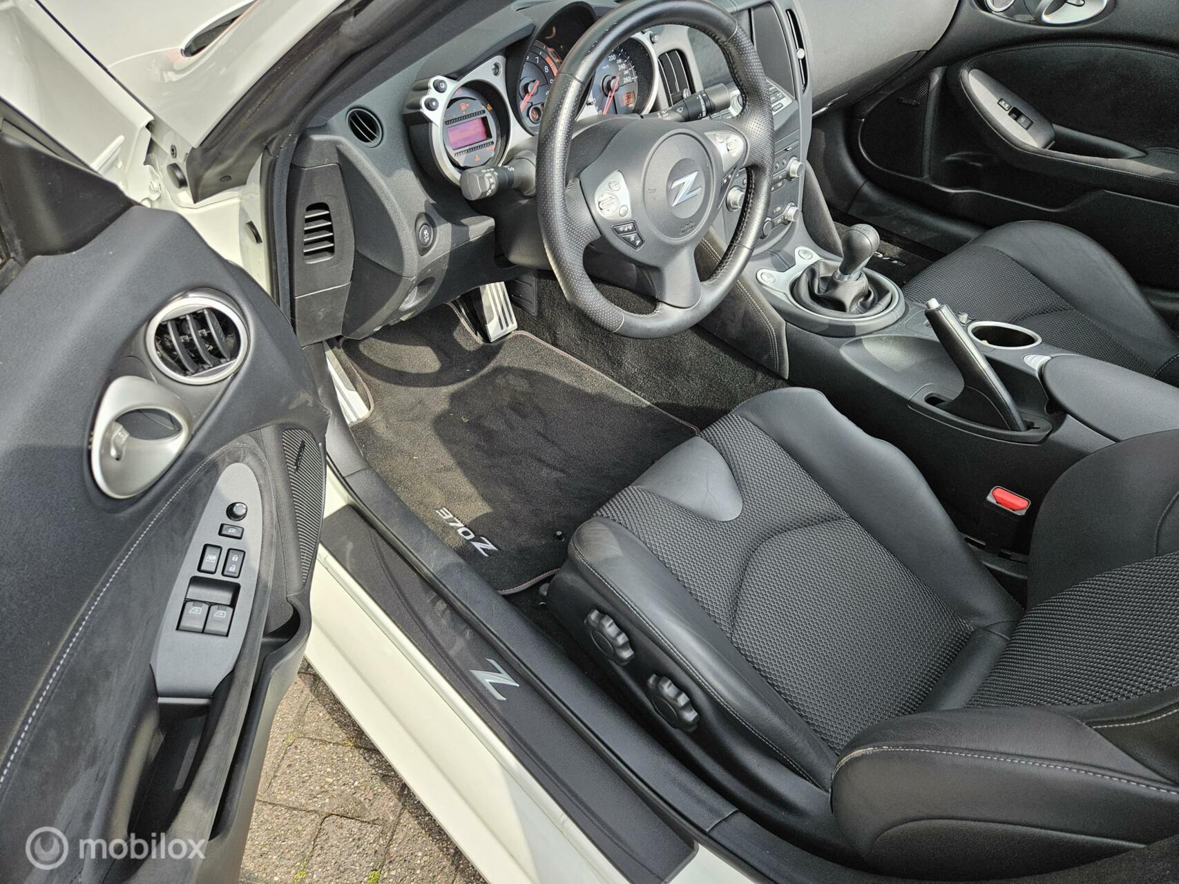 Foto van Nissan 370z Roadster
