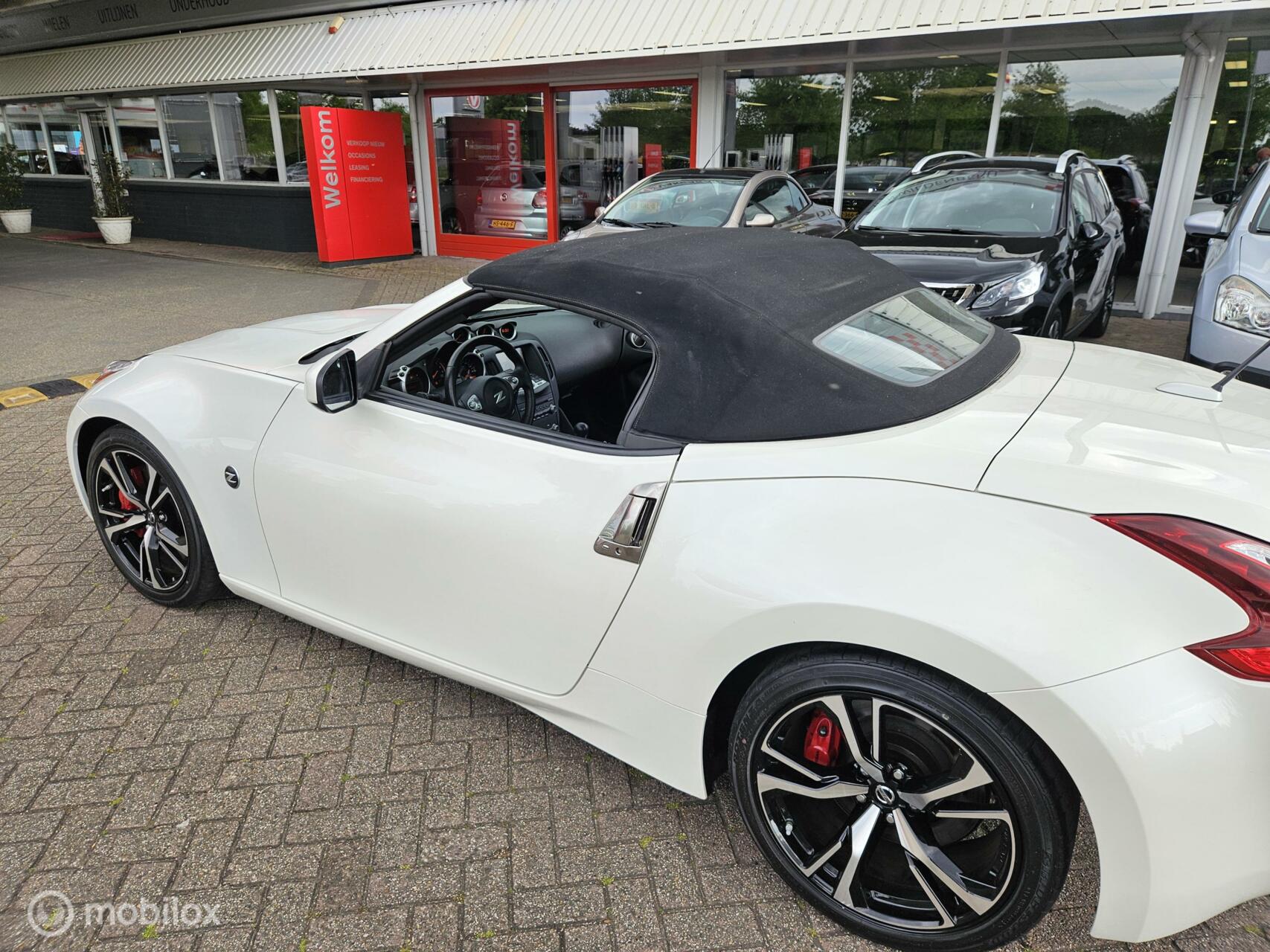 Foto van Nissan 370z Roadster
