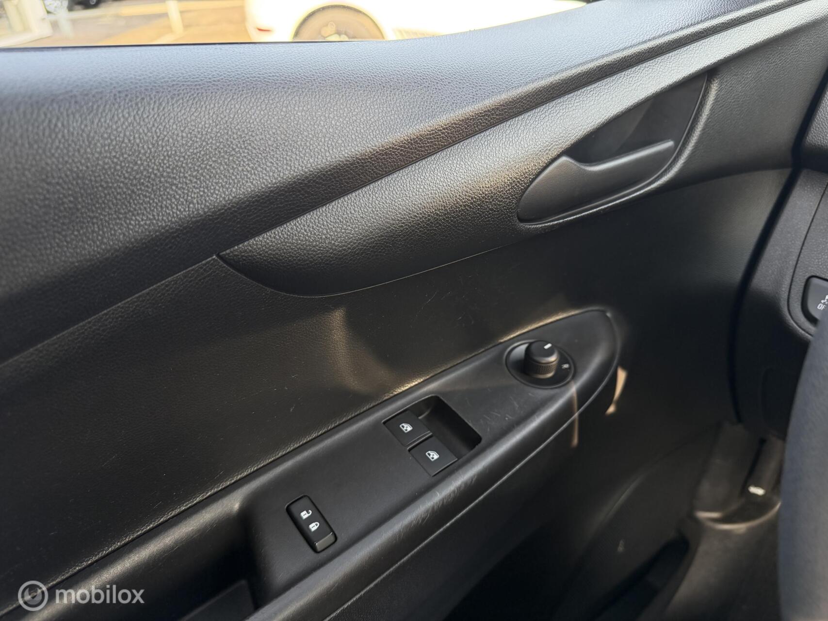Foto van Opel Karl / Viva