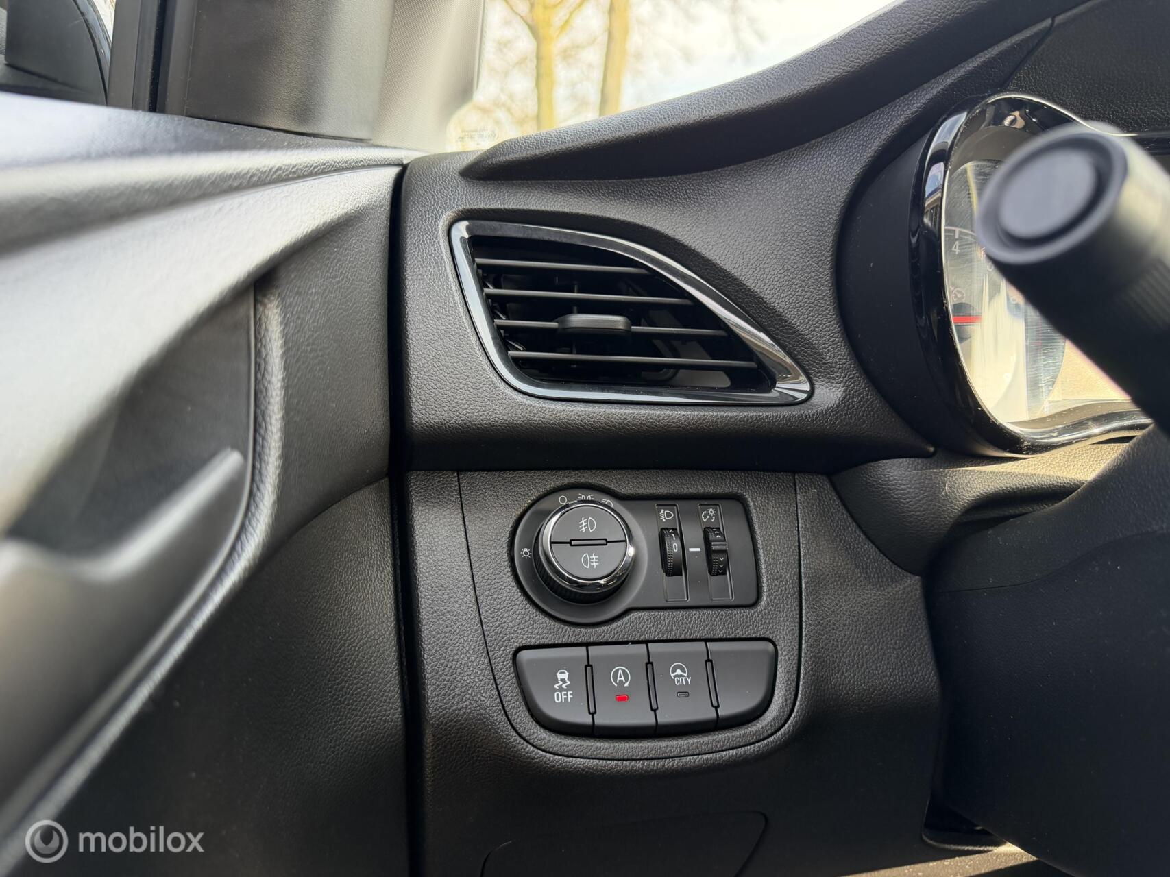 Foto van Opel Karl / Viva