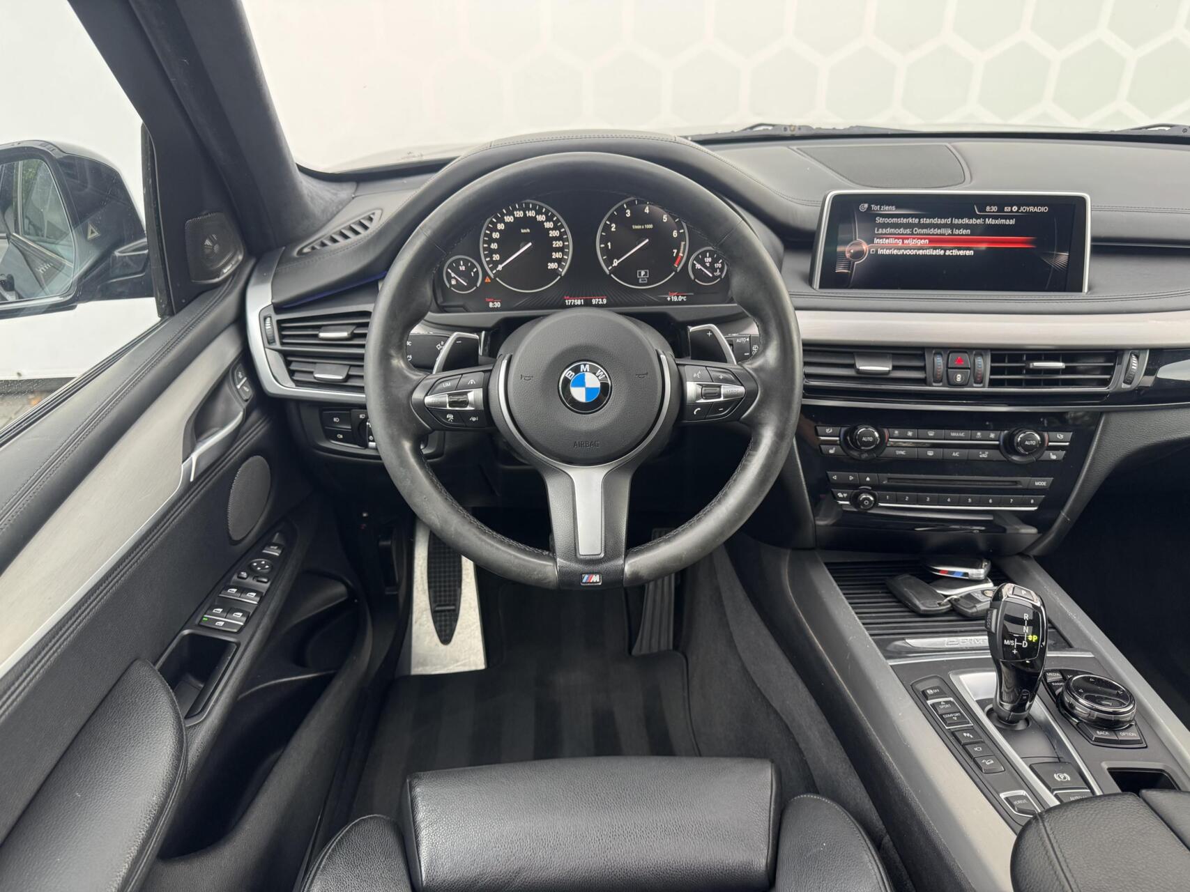Foto van BMW X5 Xdrive40e