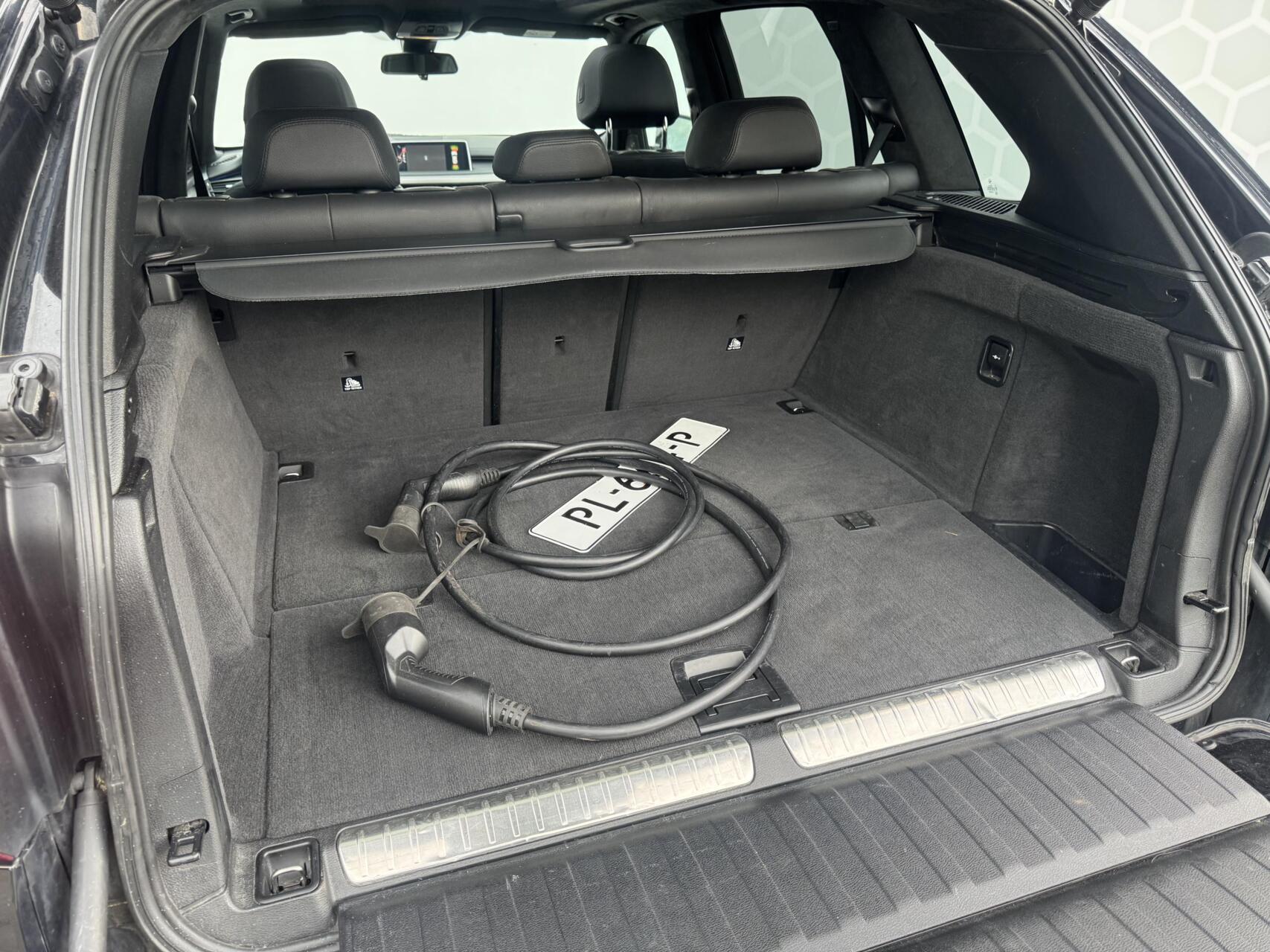 Foto van BMW X5 Xdrive40e