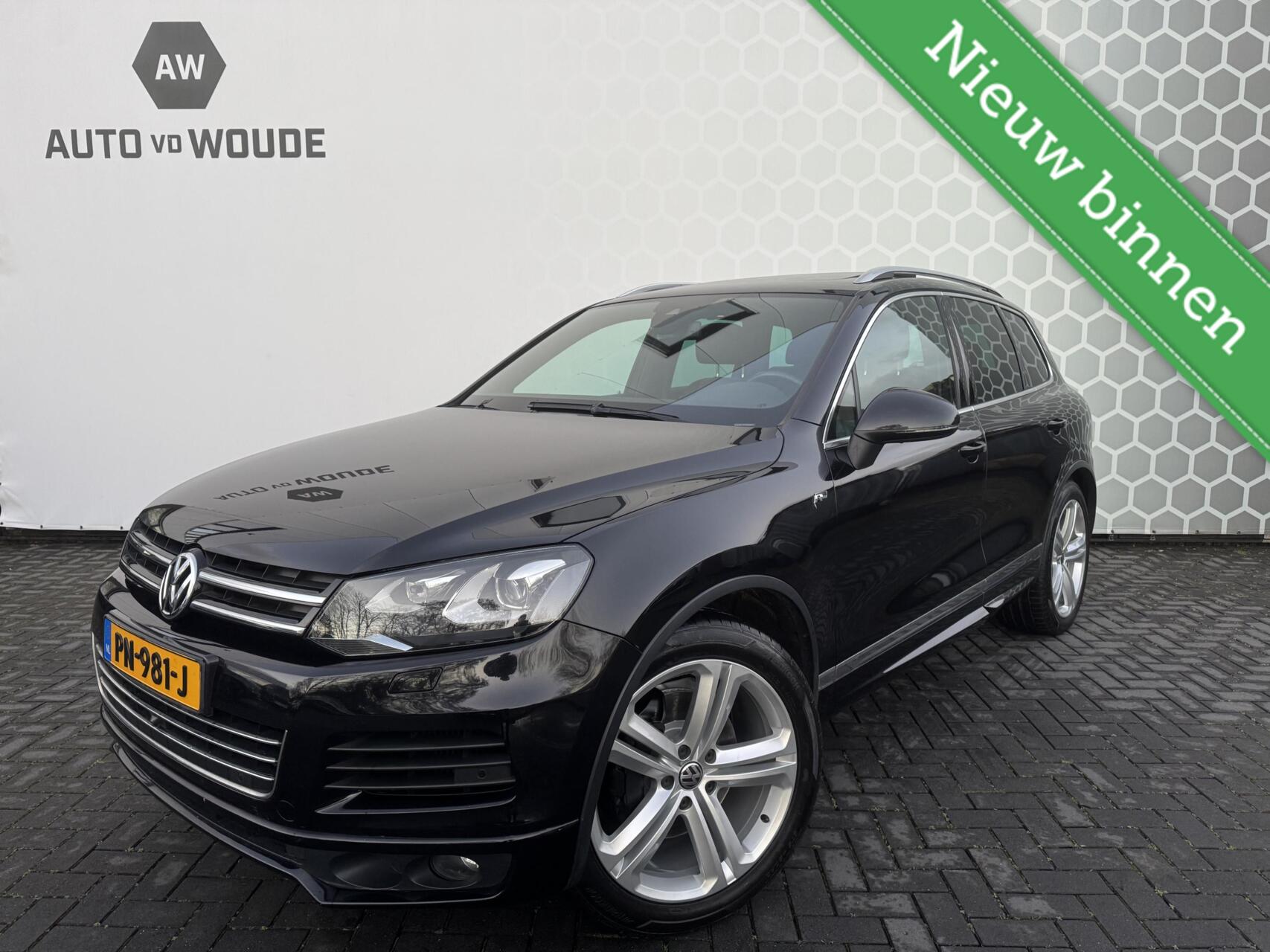 Volkswagen Touareg 4.2 V8 TDI Pano R-line Nieuwe APK 2013 - voorkant